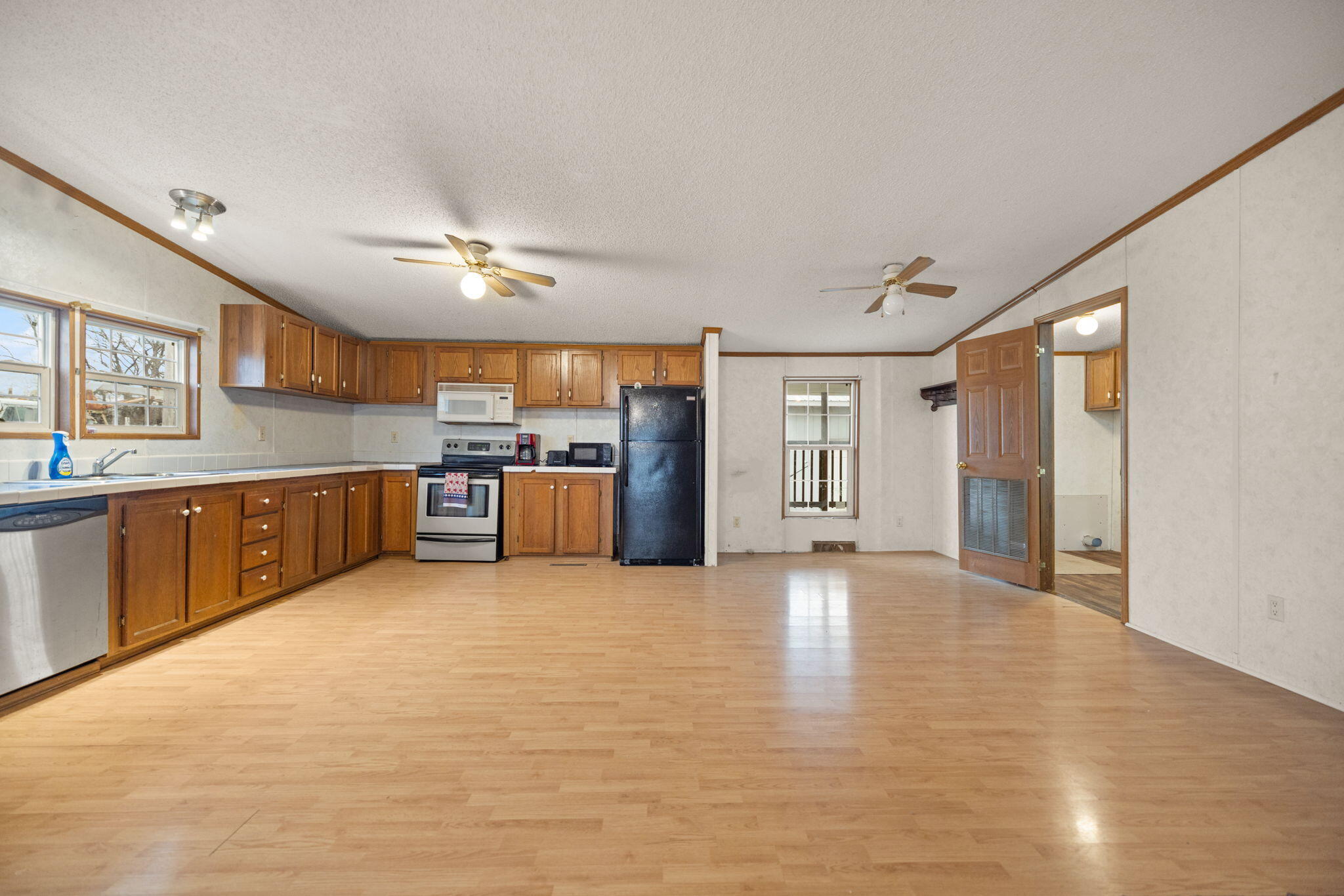 1195 Science Ridge Road Property Photo 8