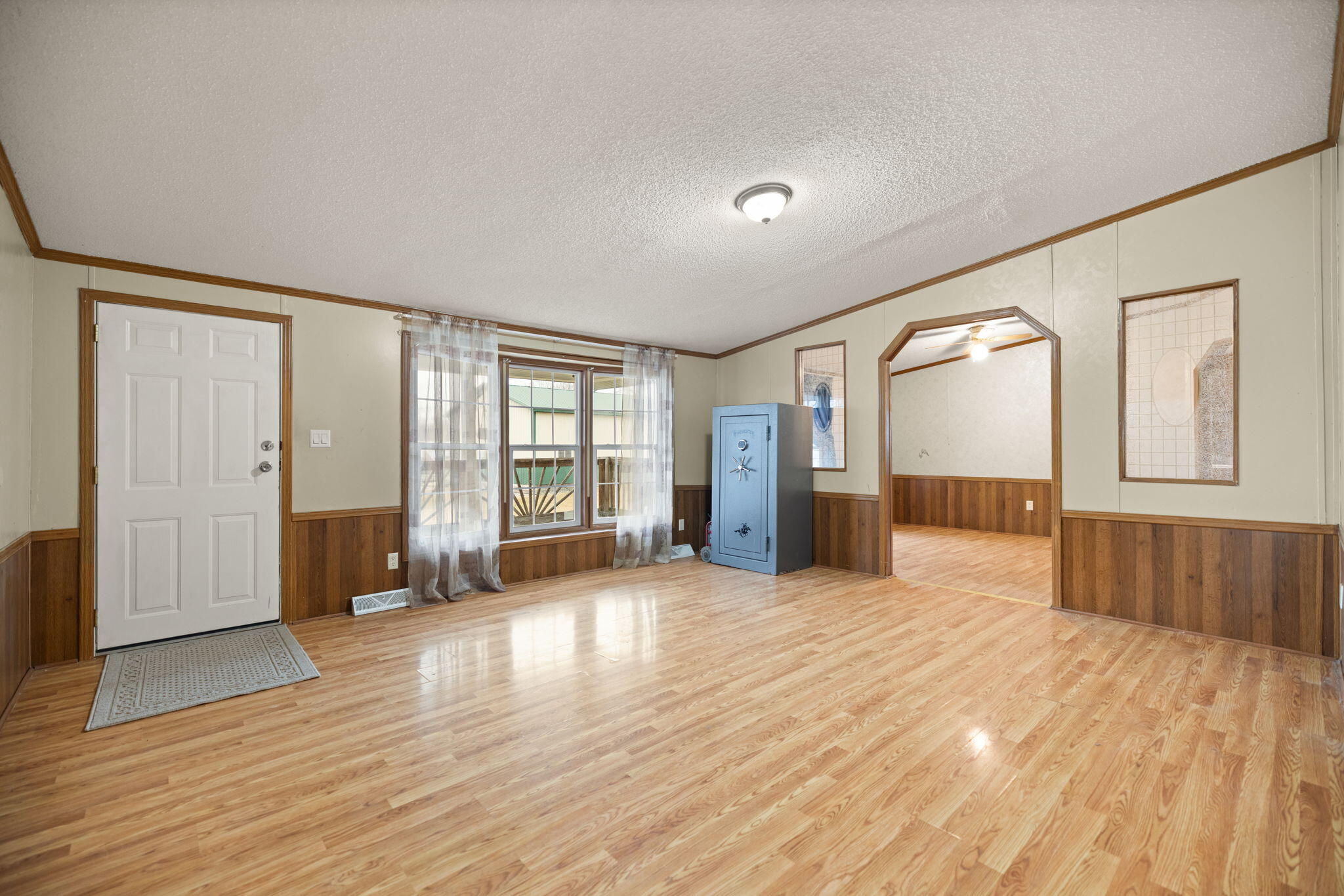 1195 Science Ridge Road Property Photo 14
