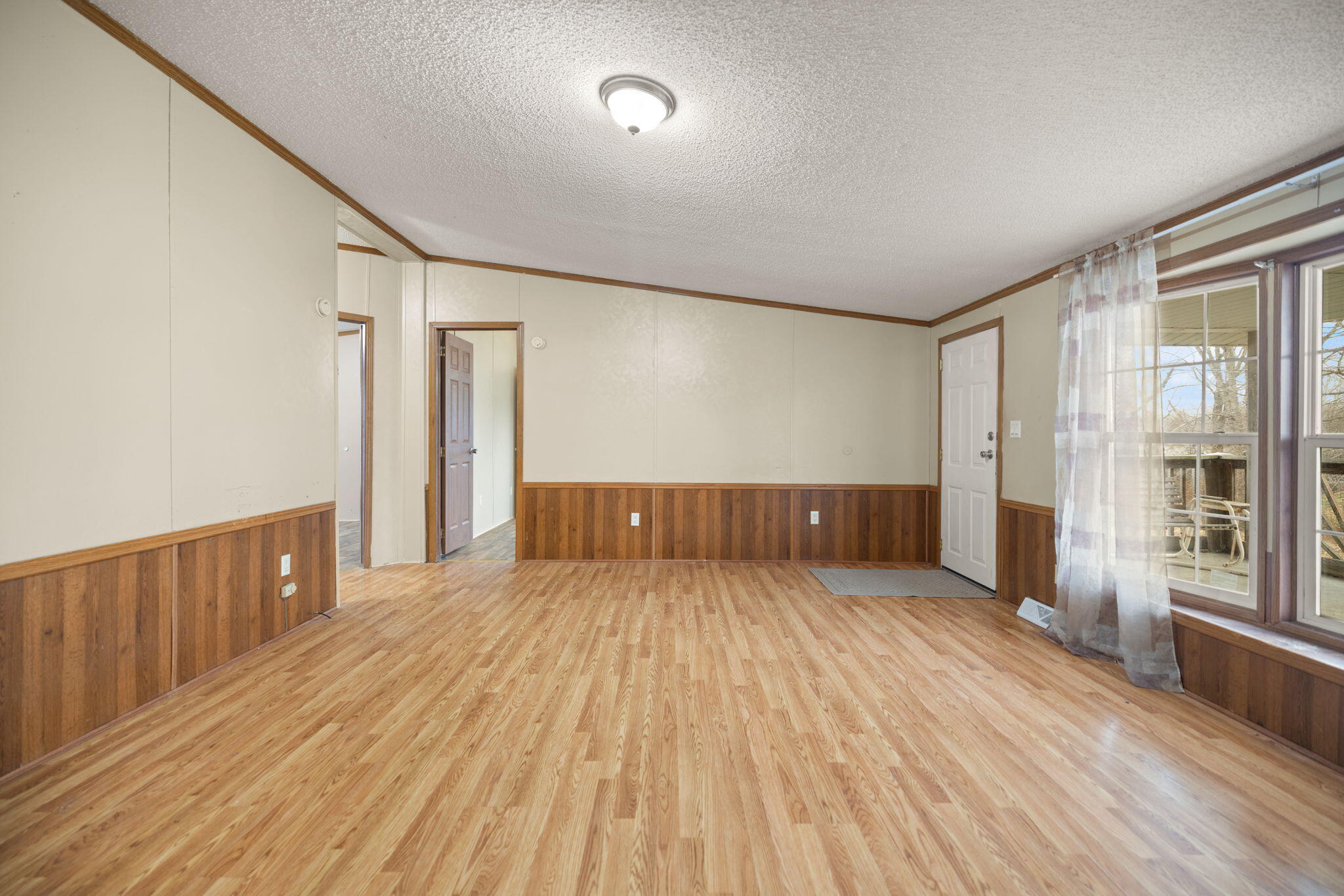 1195 Science Ridge Road Property Photo 15