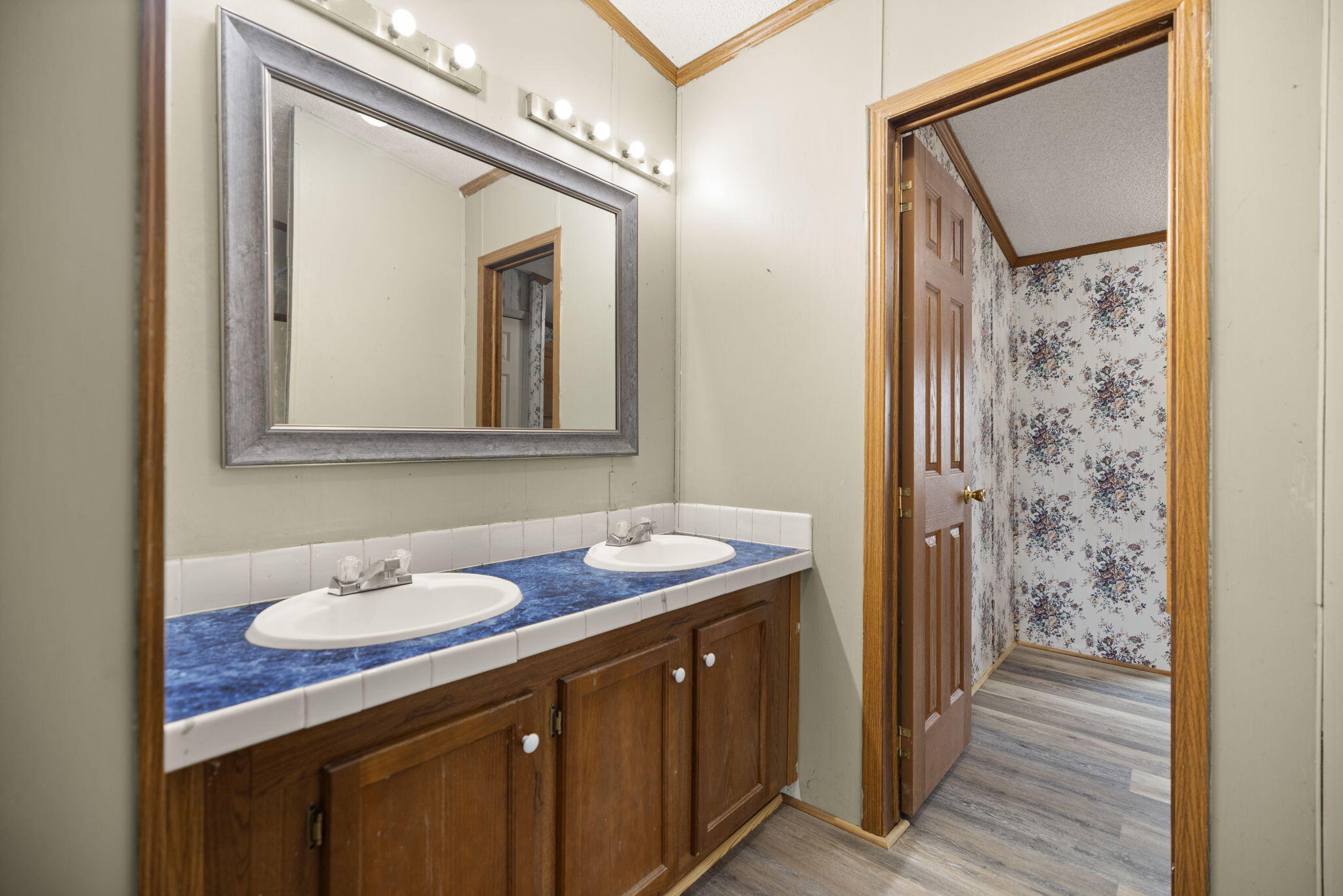 1195 Science Ridge Road Property Photo 29