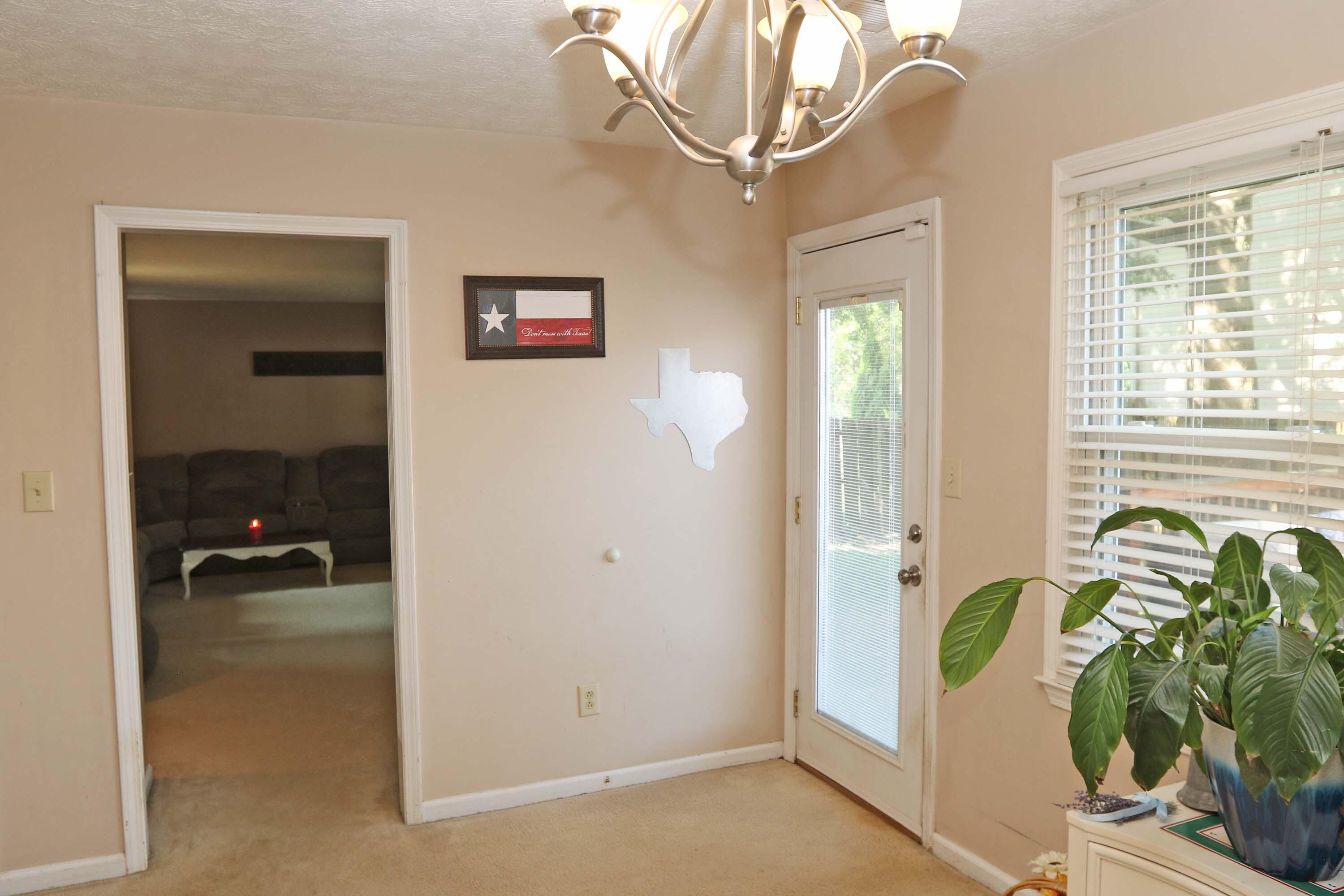 3601 Beechwood Circle Property Photo 13
