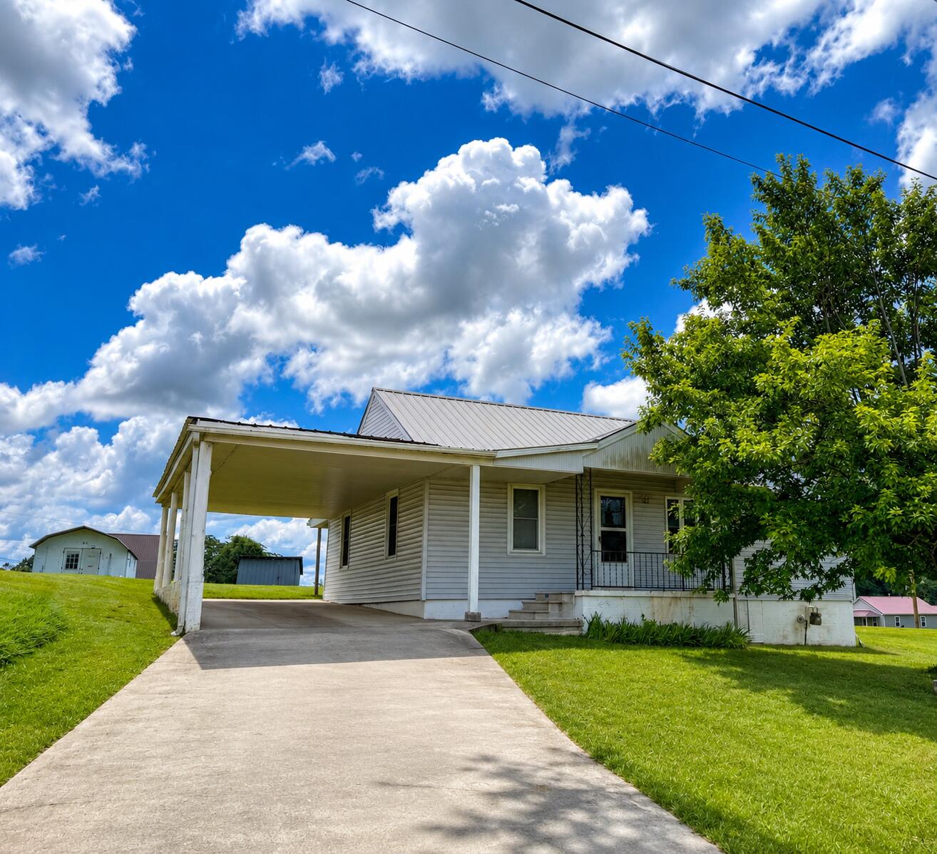 1805 Mckenna Drive Property Photo 1