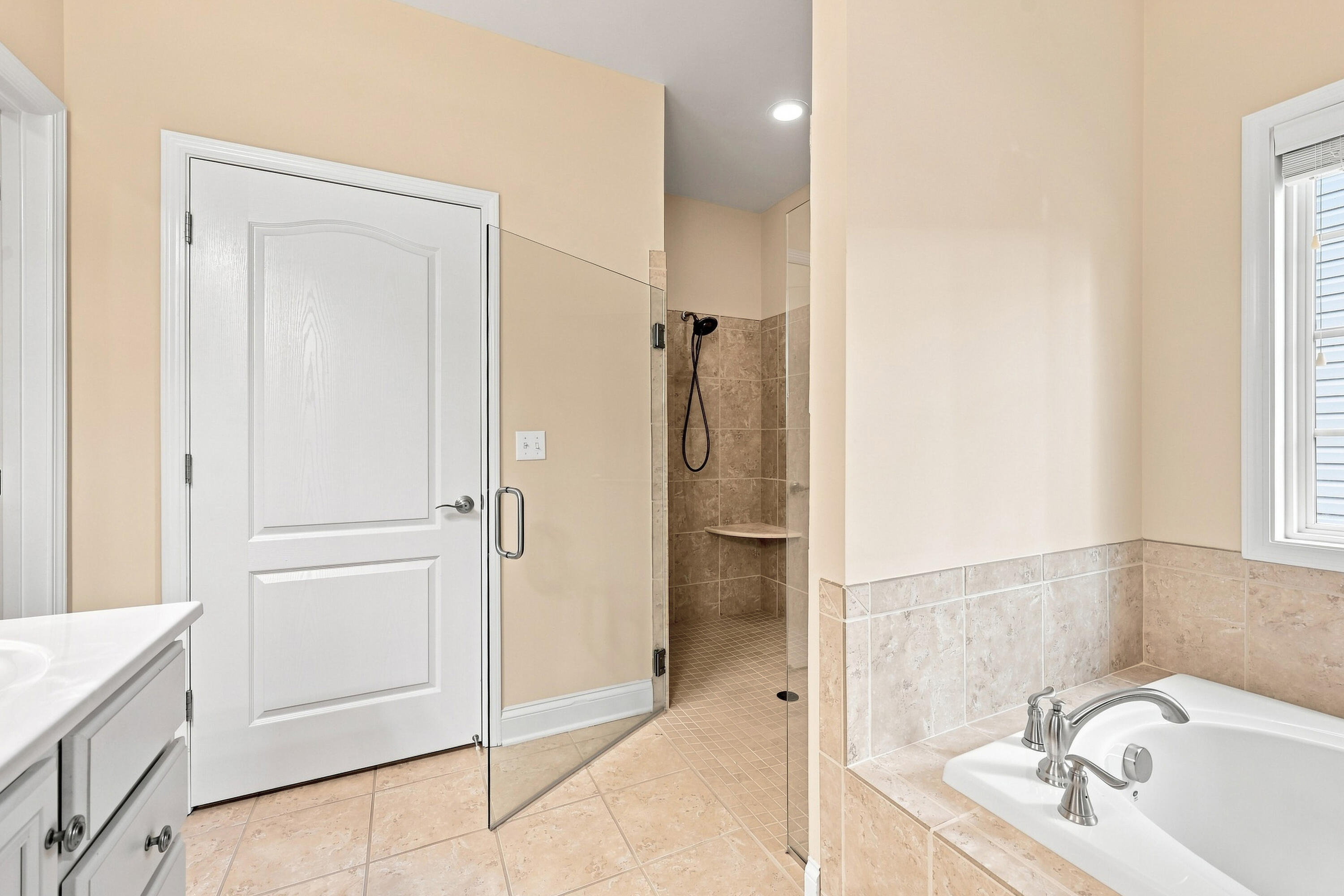 335 Manitoba Lane Property Photo 32
