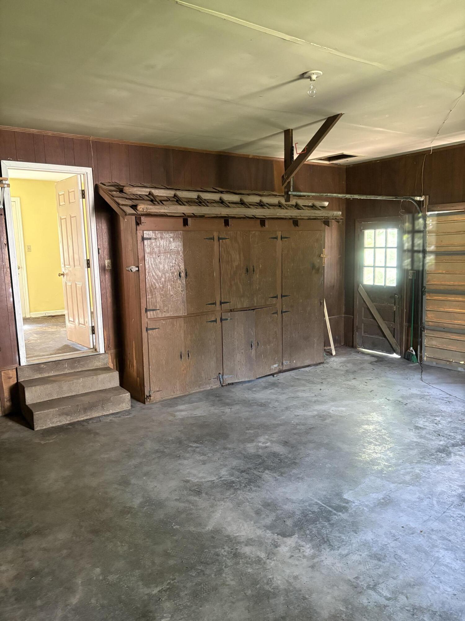 165 Colonial Drive Property Photo 43