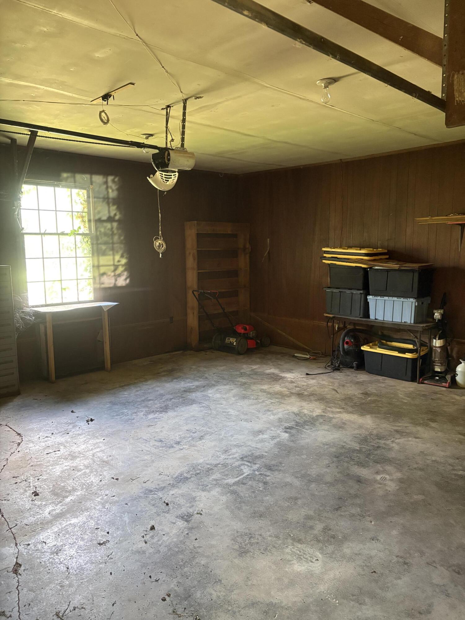 165 Colonial Drive Property Photo 44