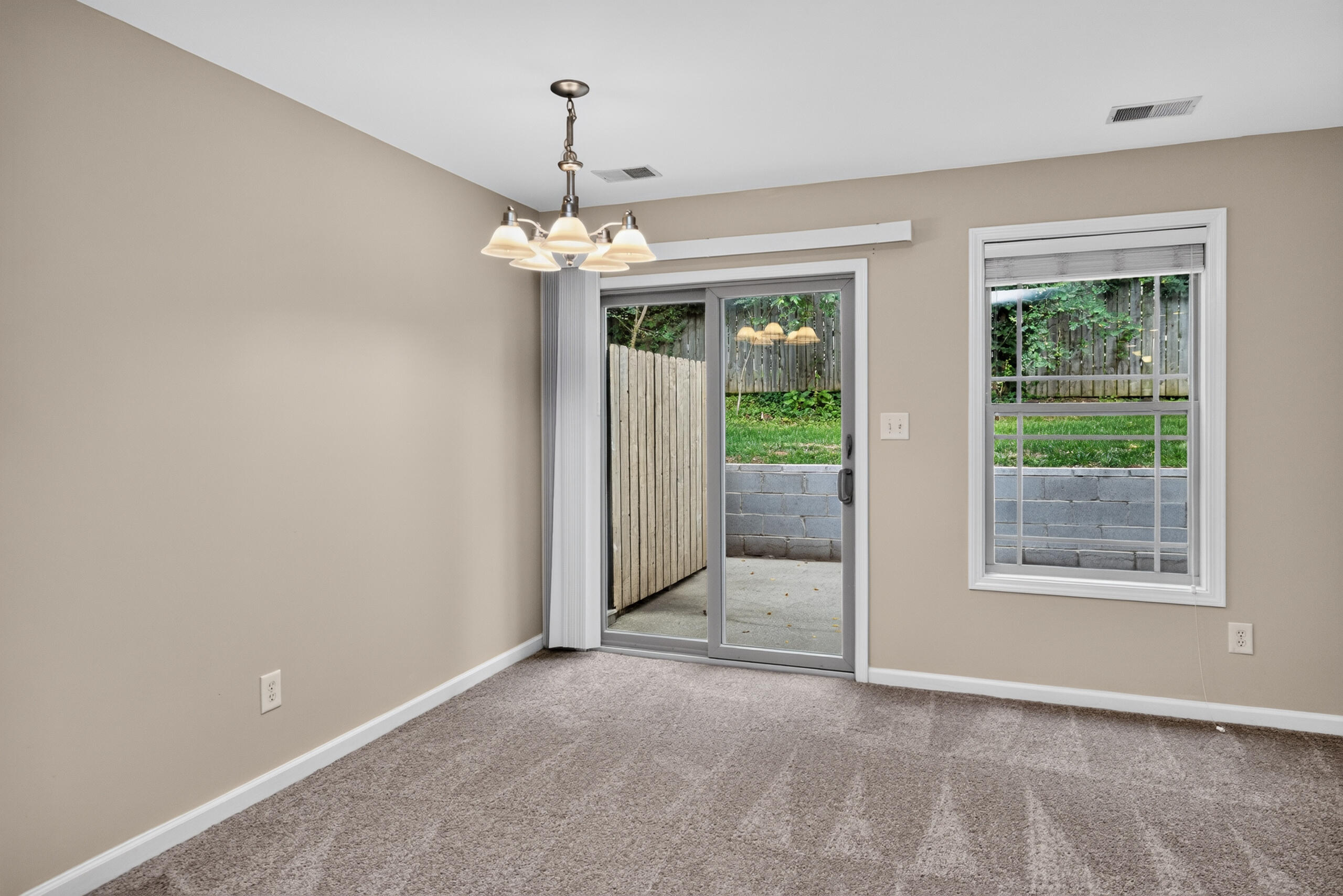 3119 Daly Place Property Photo 10
