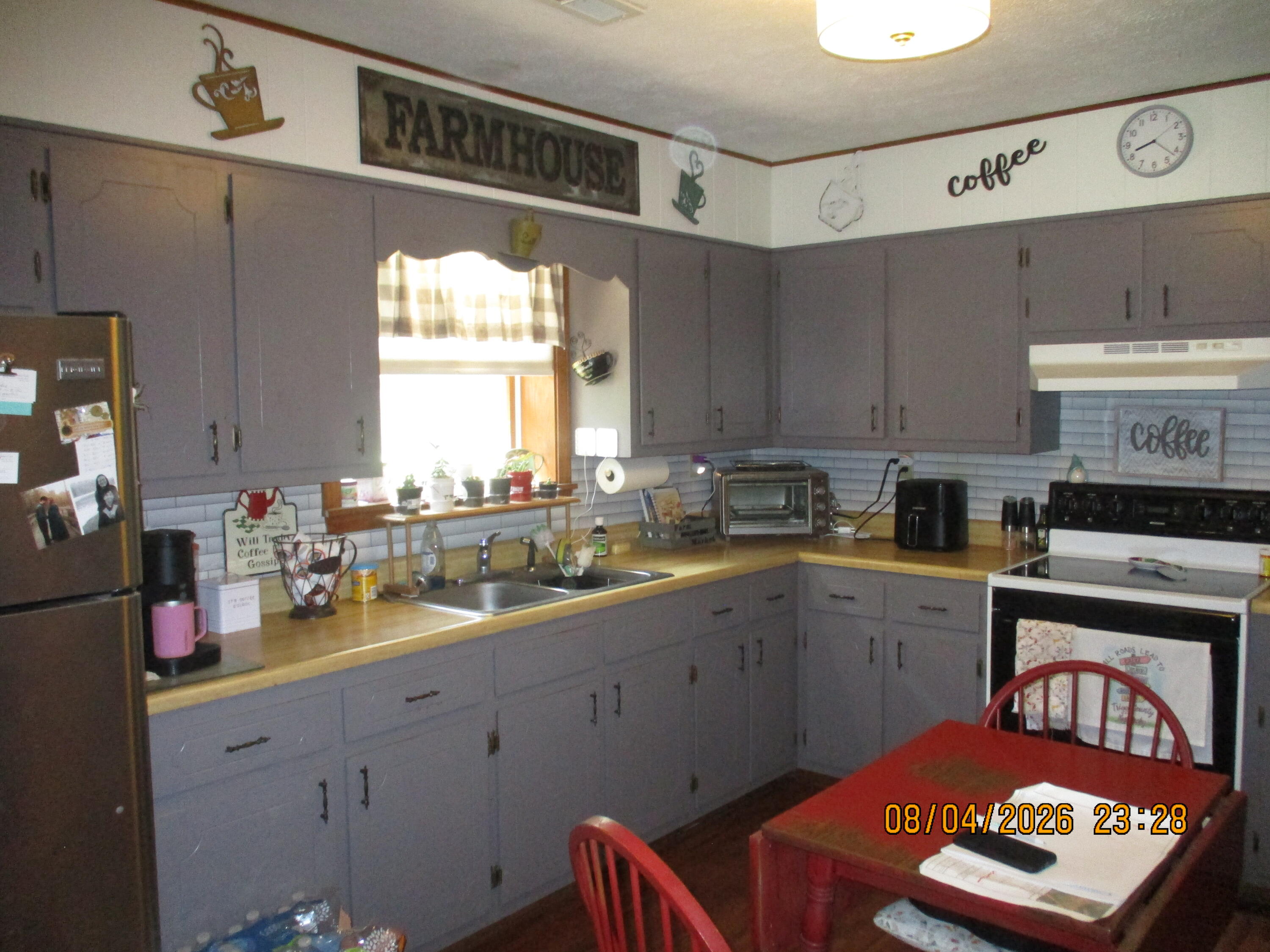133 Dunning Road Property Photo 7