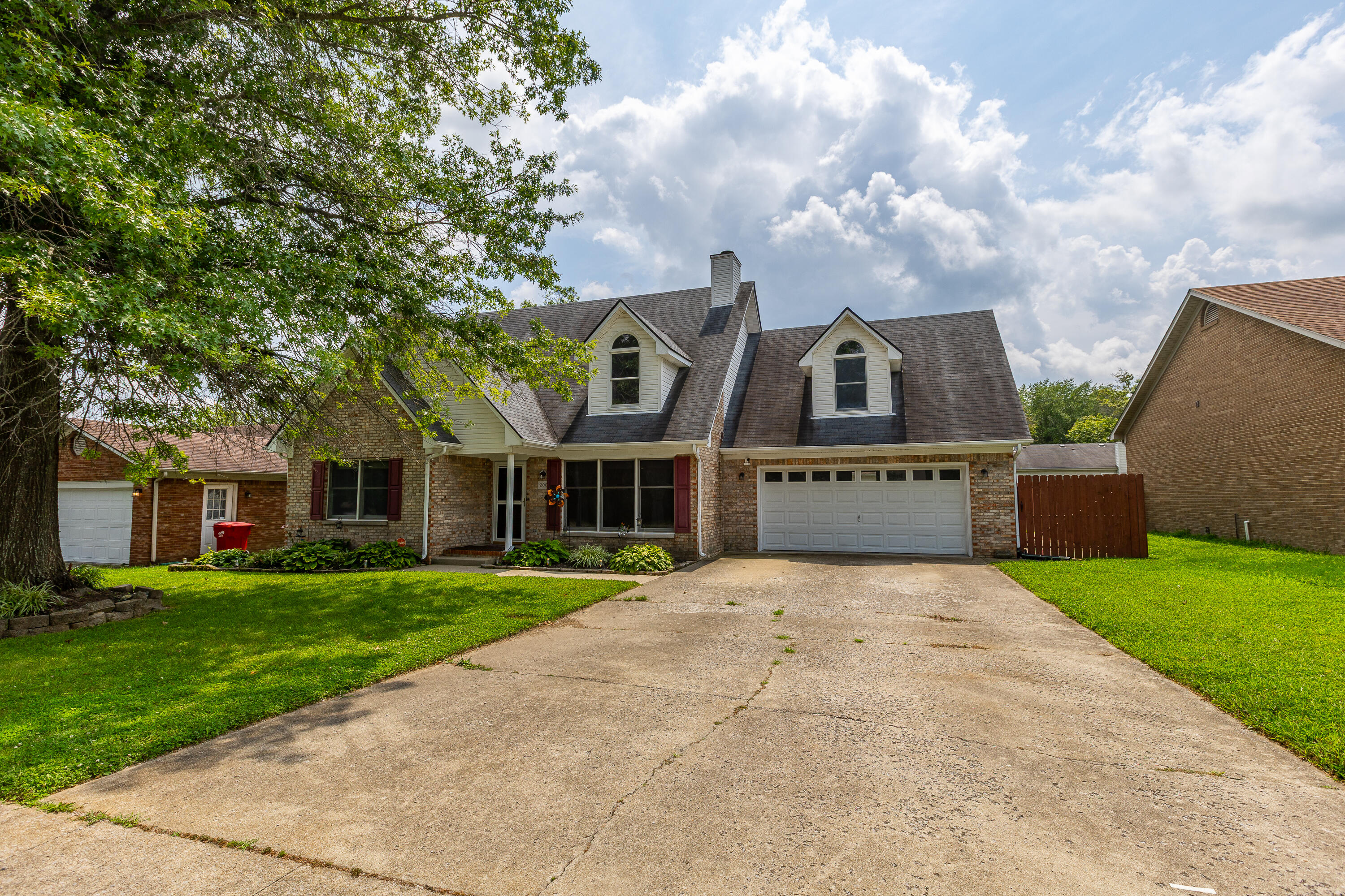 200 Northbrook Road Property Photo 3