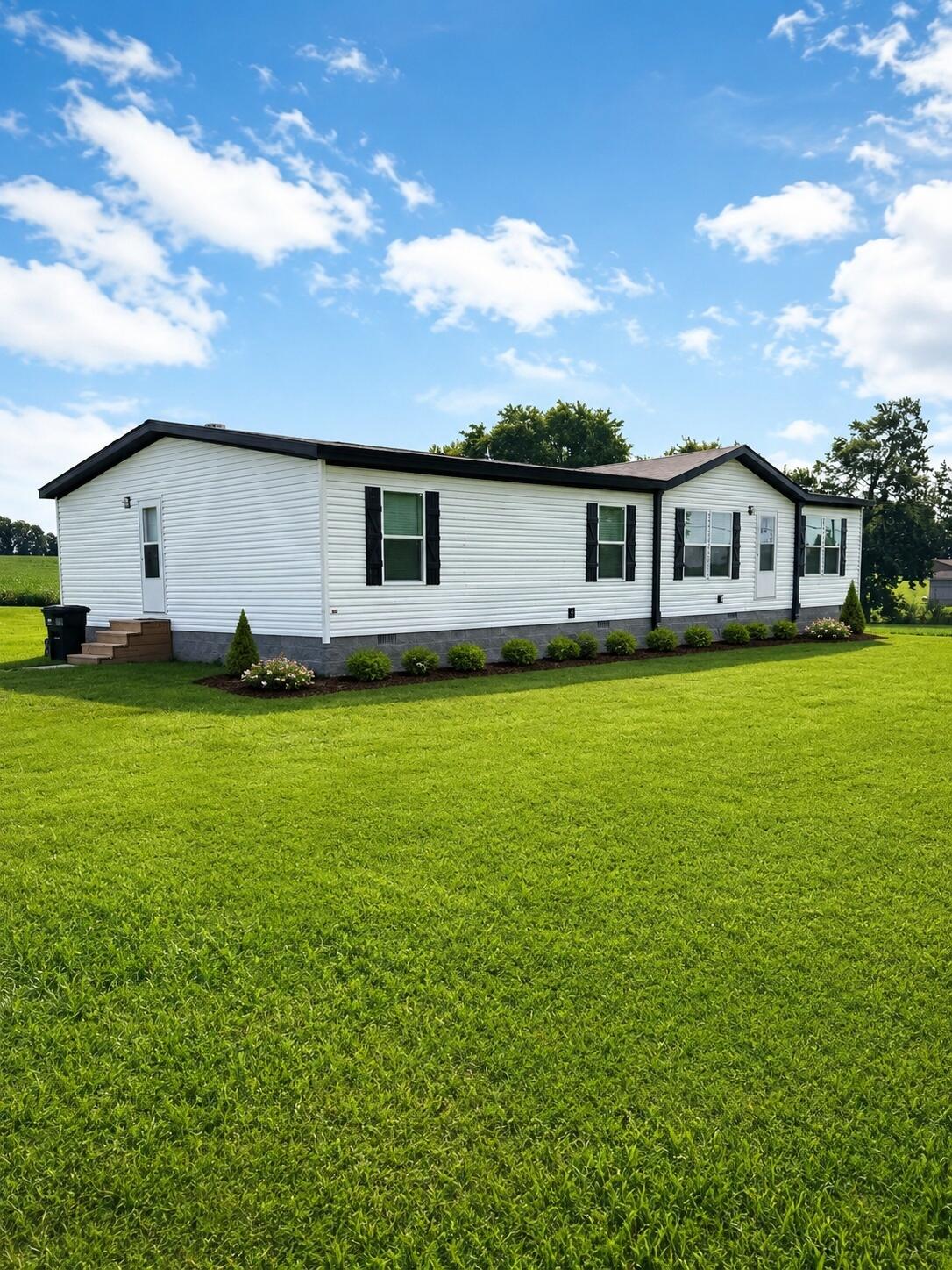 2152 S Highway 76 Property Photo 1