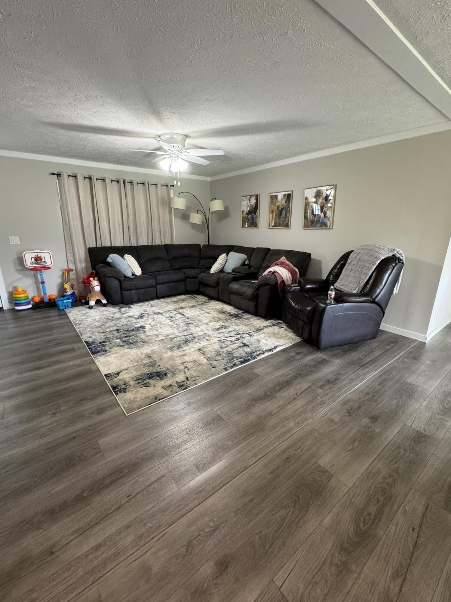 2152 S Highway 76 Property Photo 4