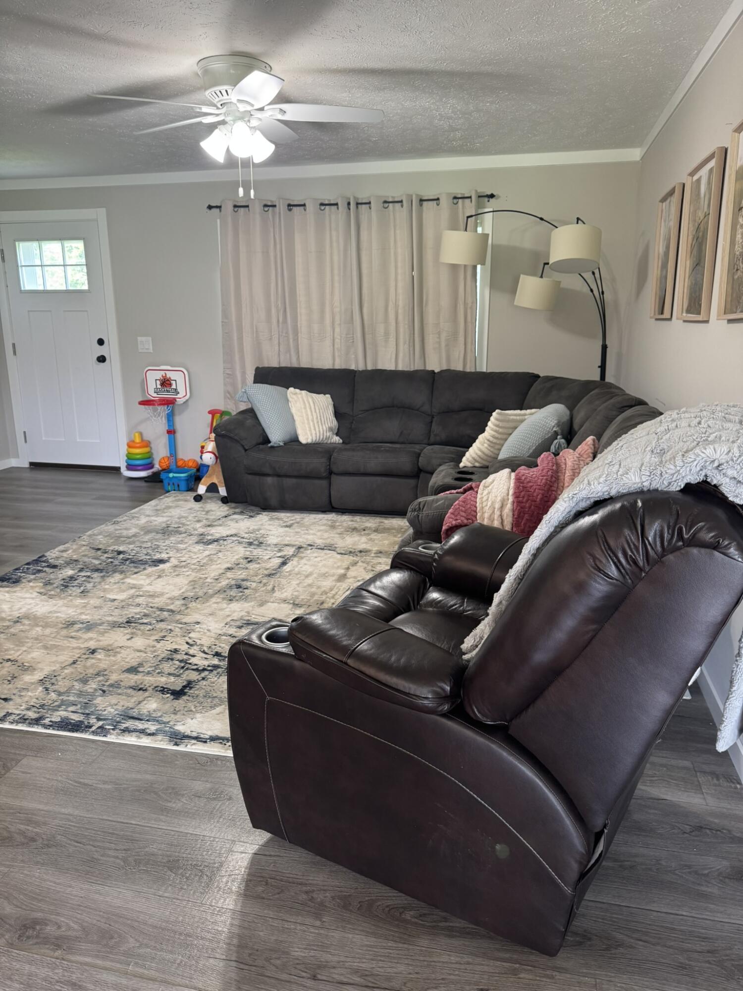 2152 S Highway 76 Property Photo 6