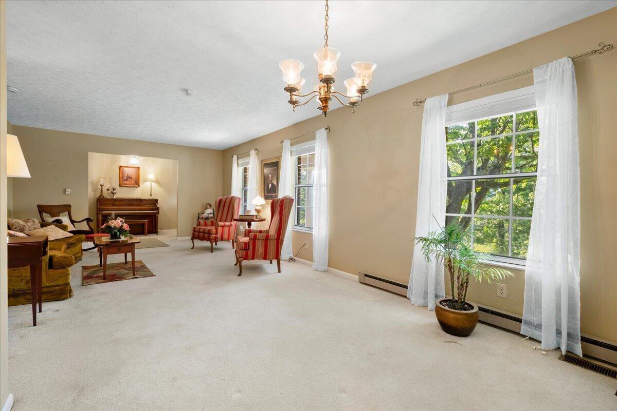 4475 Campton Road Property Photo 17