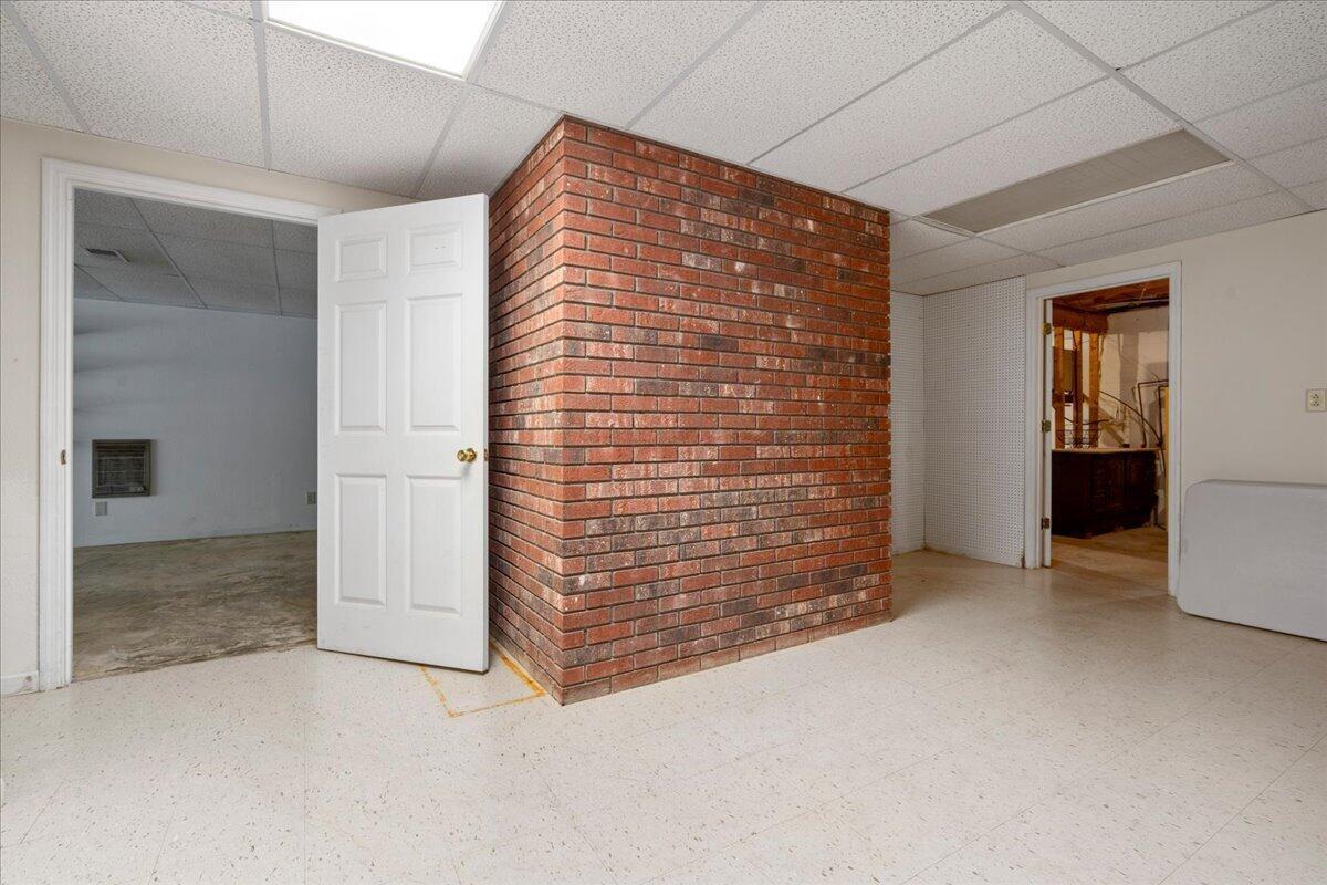 4475 Campton Road Property Photo 37