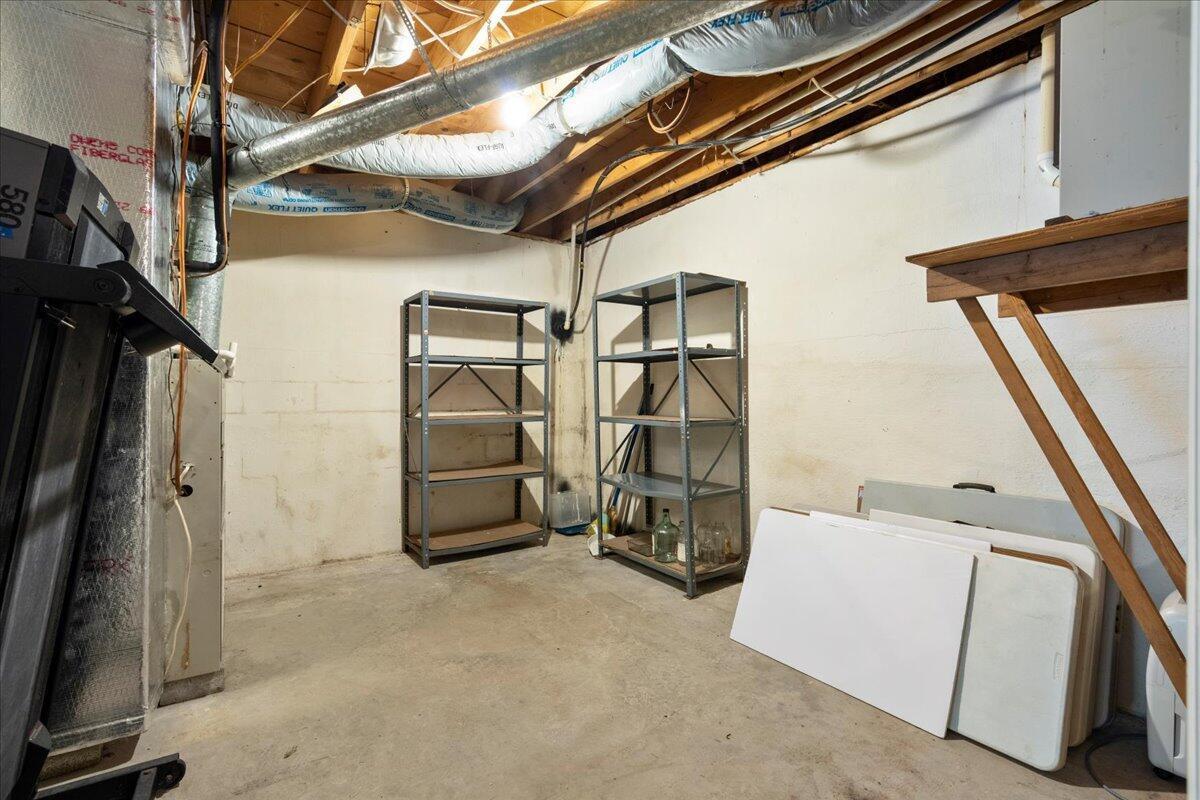 4475 Campton Road Property Photo 39