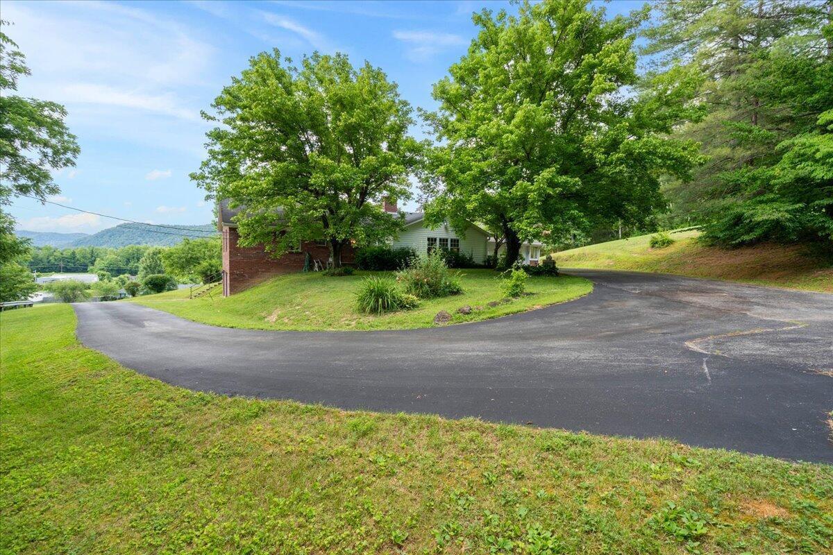 4475 Campton Road Property Photo 59