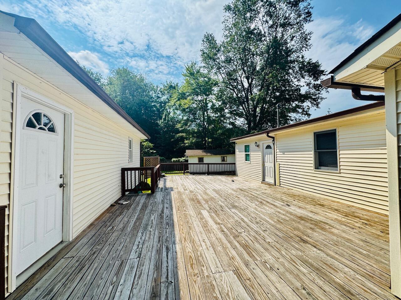 1584 Ky-3437 Property Photo 3