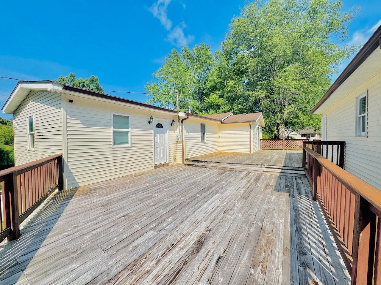 1584 Ky-3437 Property Photo 4