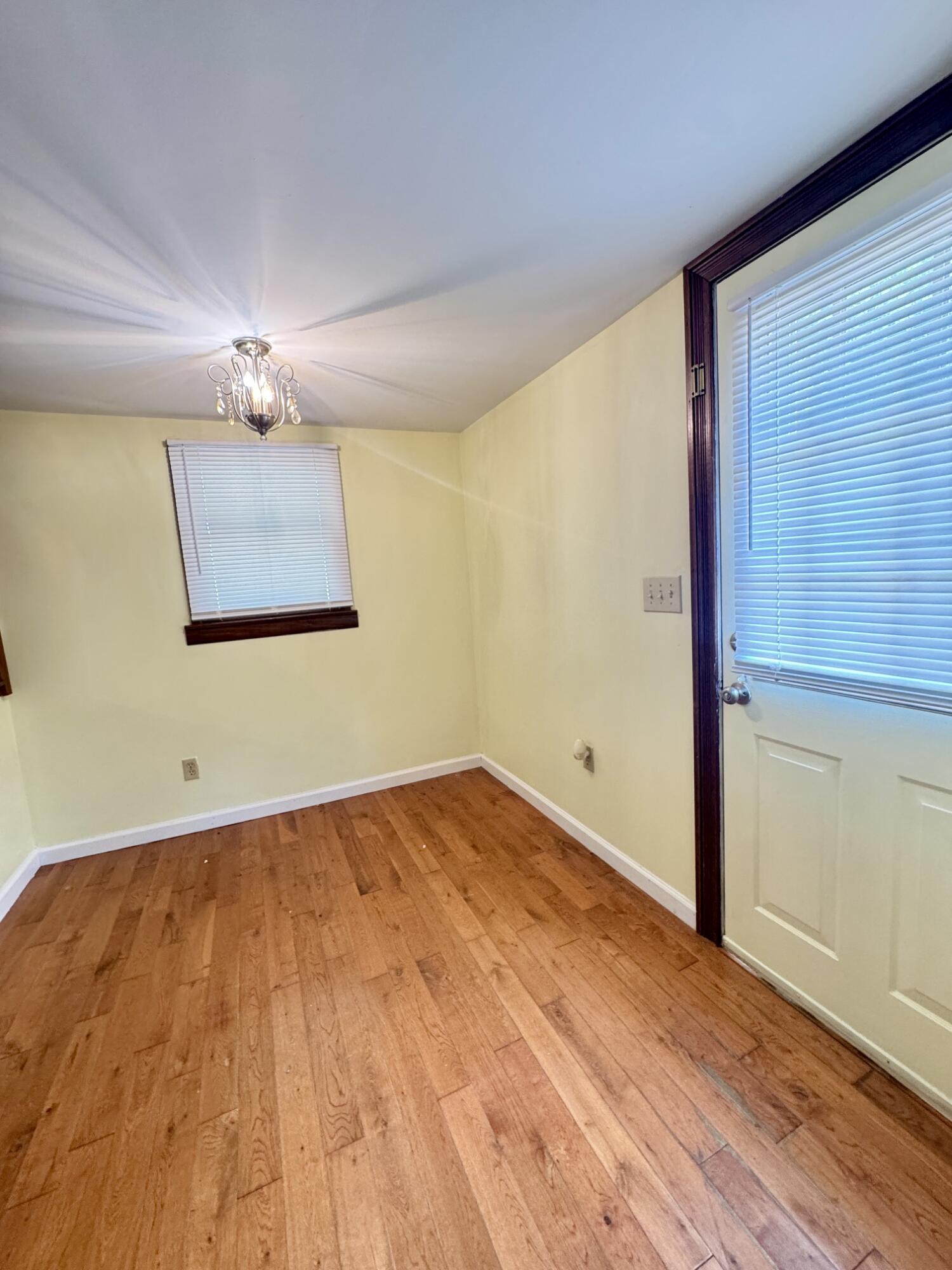 1584 Ky-3437 Property Photo 10