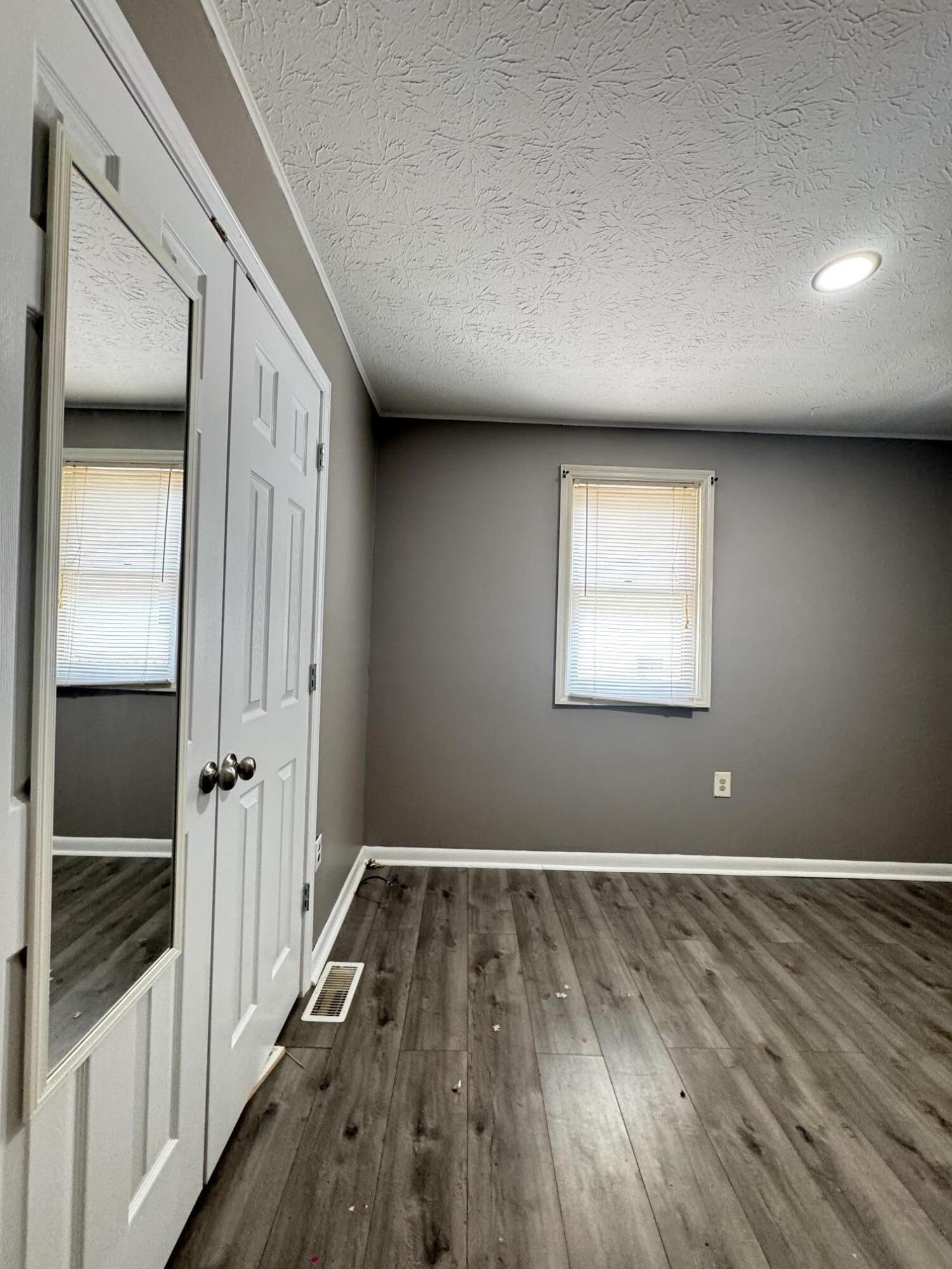 1584 Ky-3437 Property Photo 17