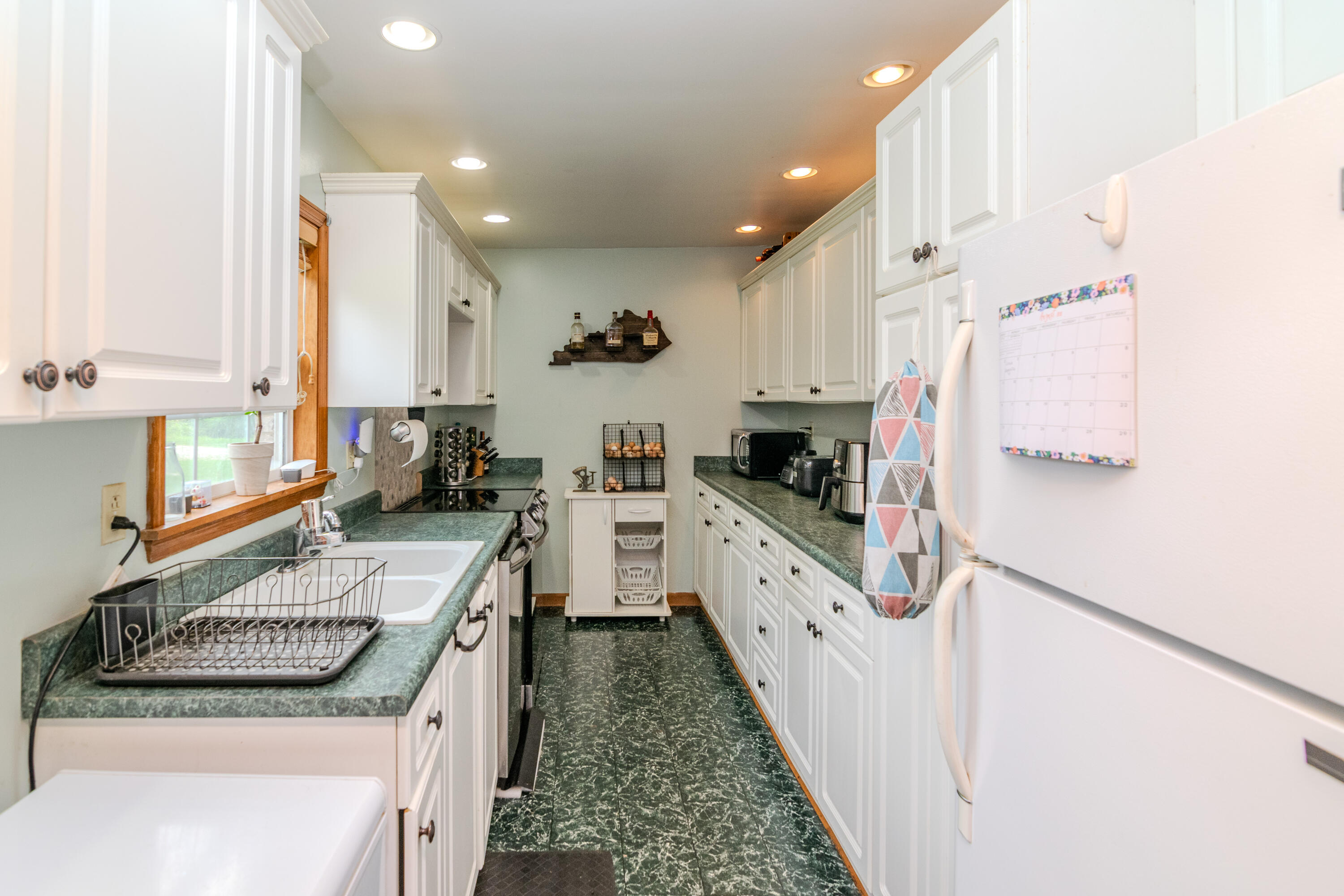 82 Windy Ridge Lane Property Photo 4