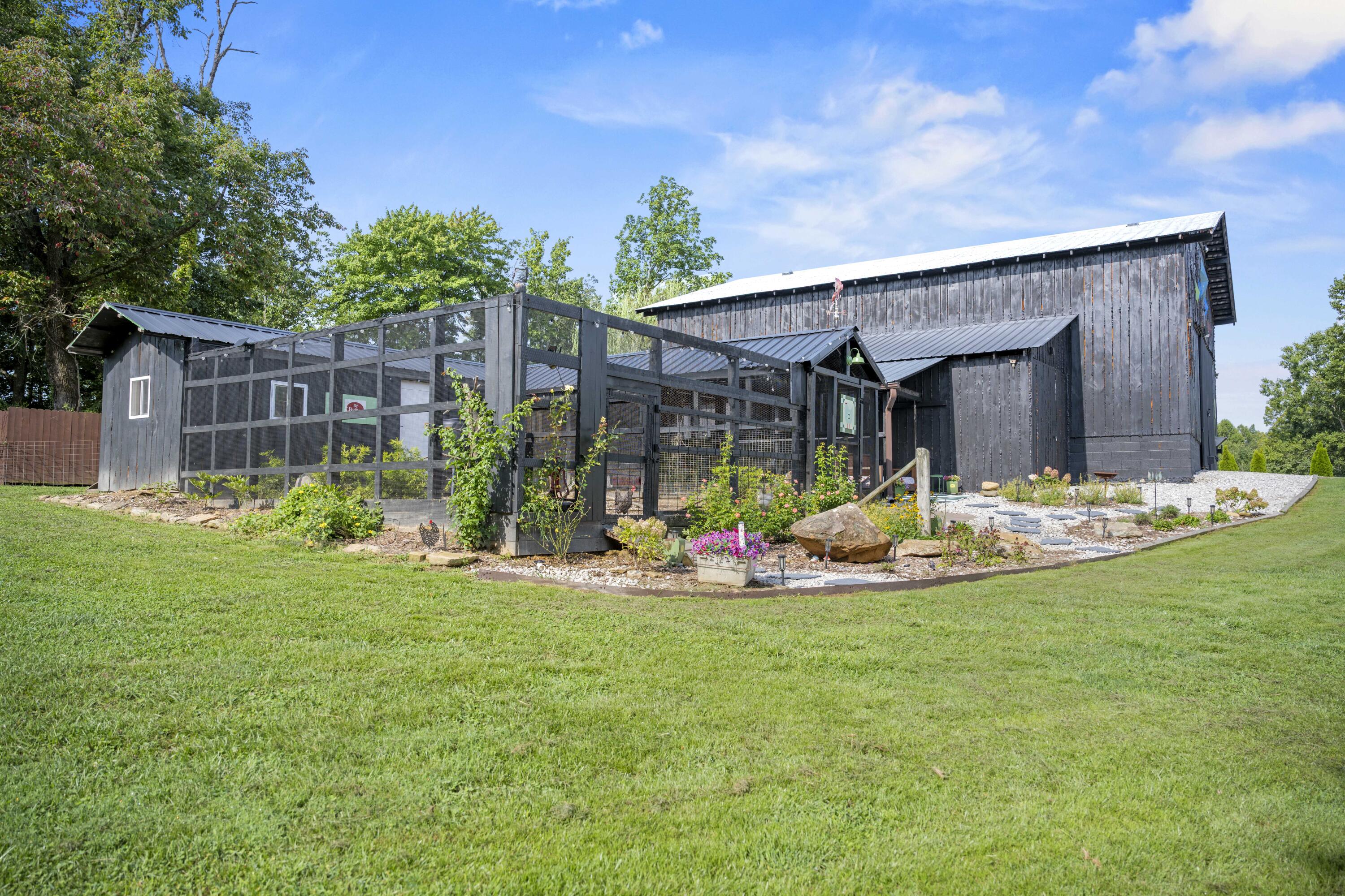 1662 S Tree Tower Road Property Photo 63