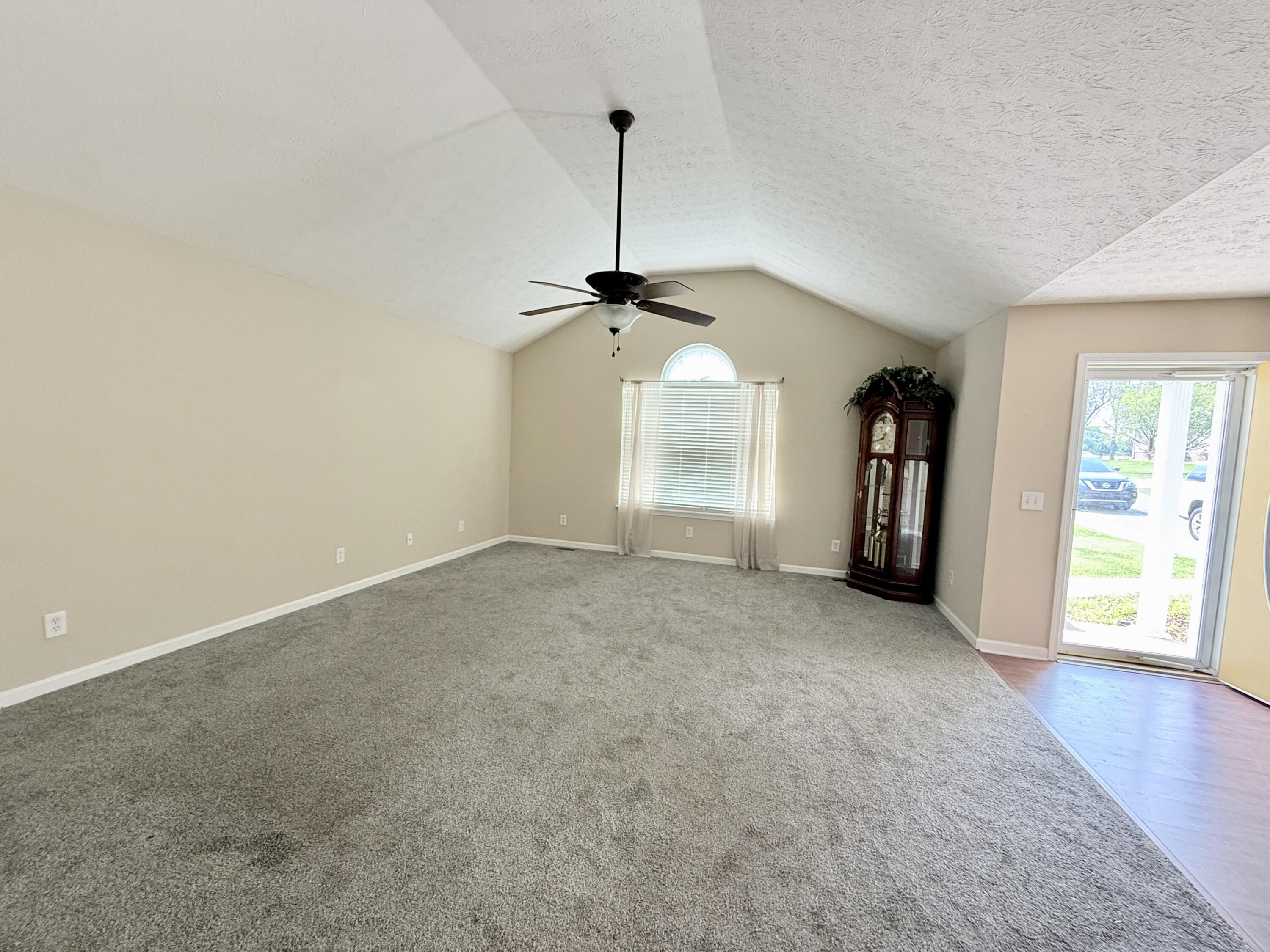 419 Bellaire Drive Property Photo 15