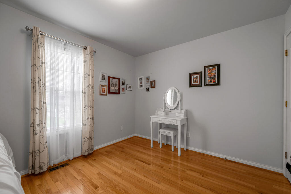 208 Corral Court Property Photo 33