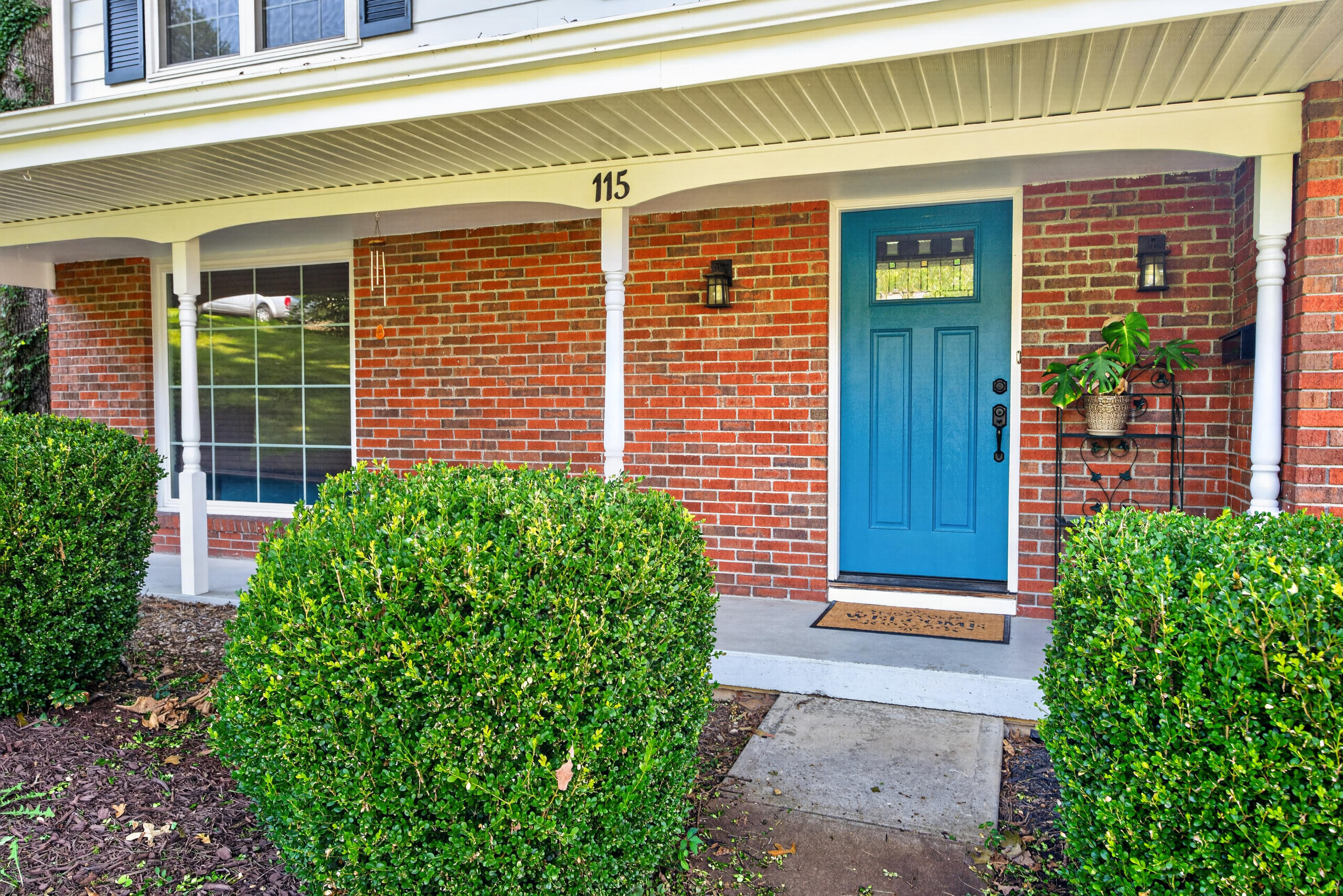 115 Cherry Road Court Property Photo 2