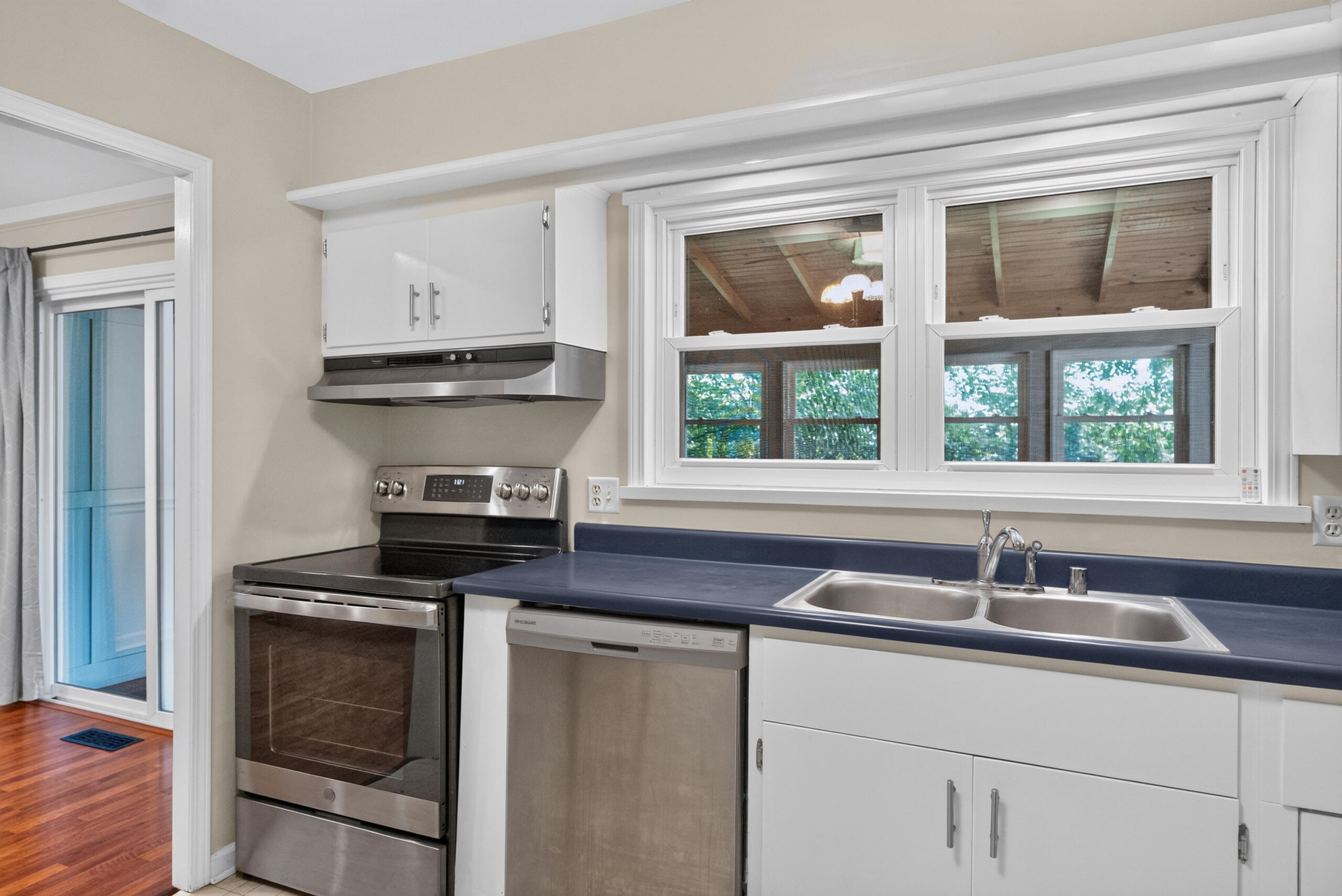115 Cherry Road Court Property Photo 10