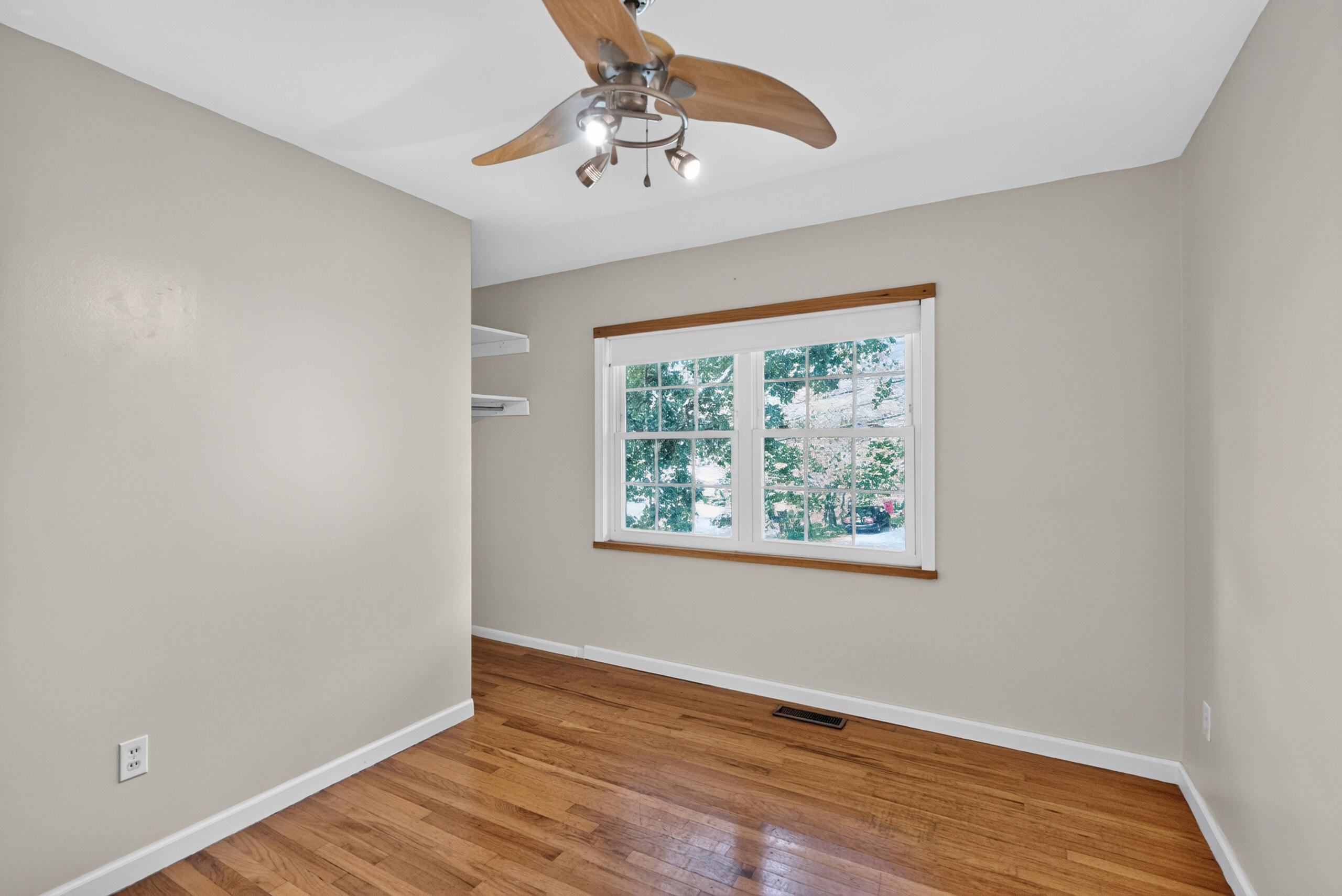 115 Cherry Road Court Property Photo 15
