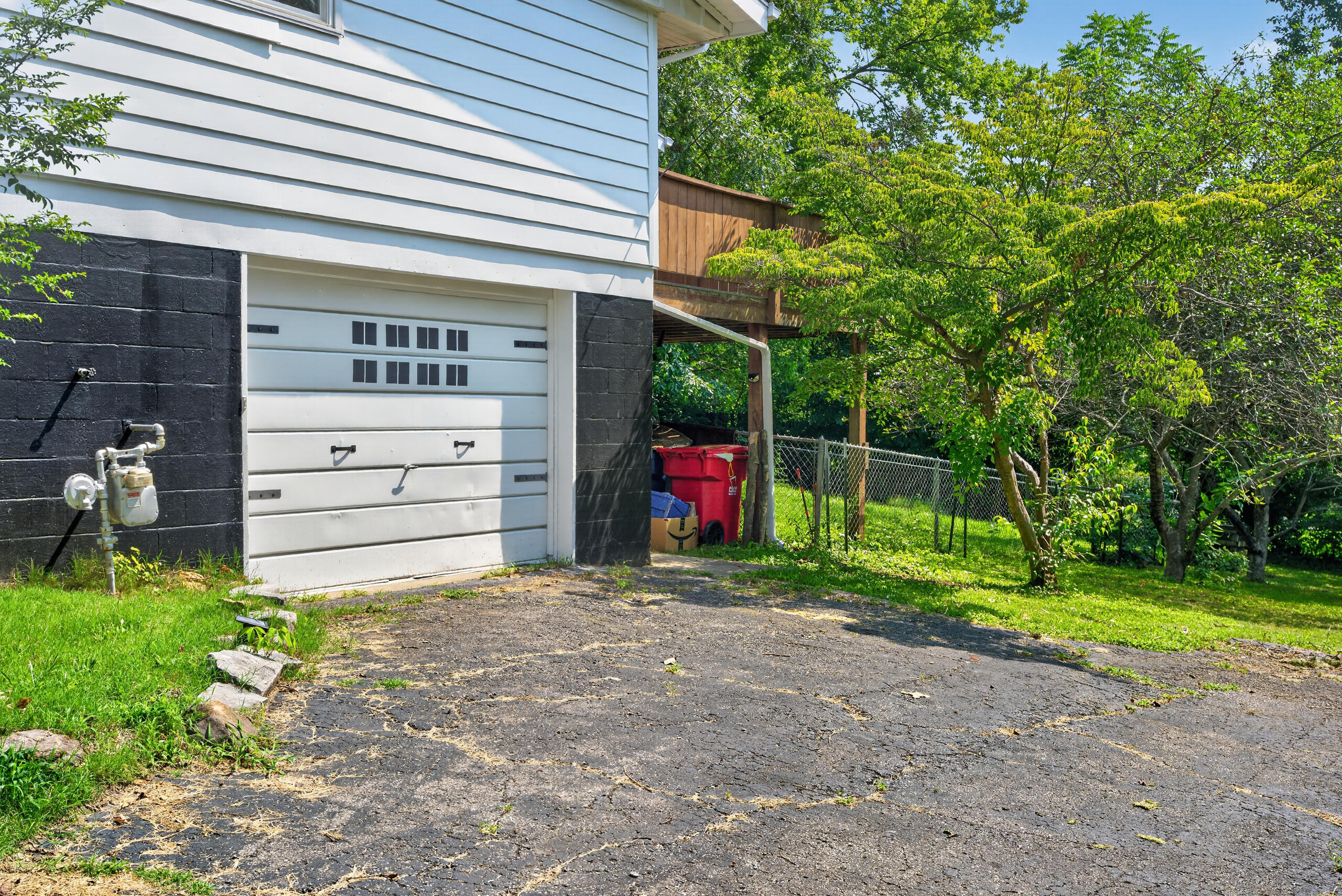 115 Cherry Road Court Property Photo 22