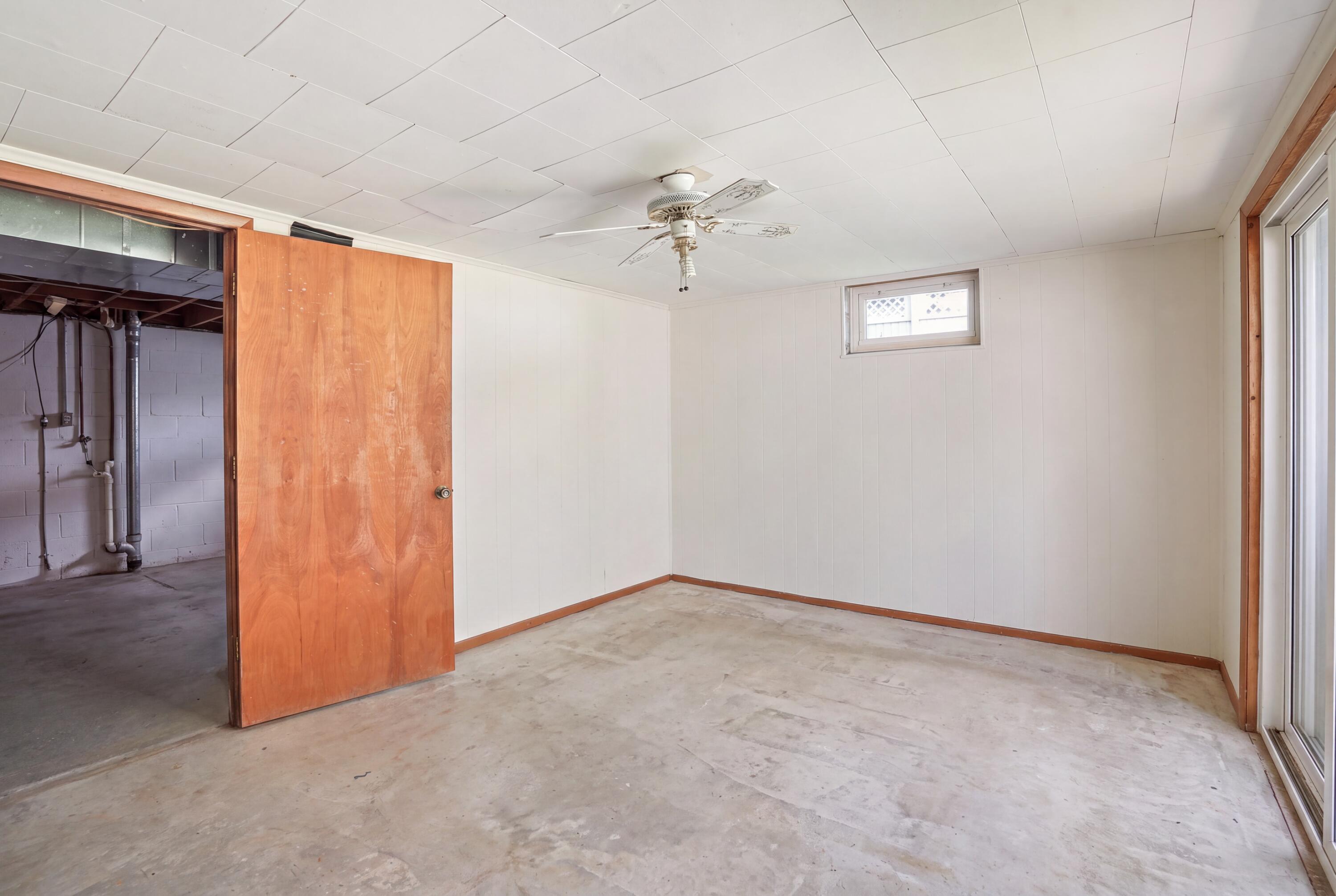 232 Twin Rivers Drive Property Photo 25