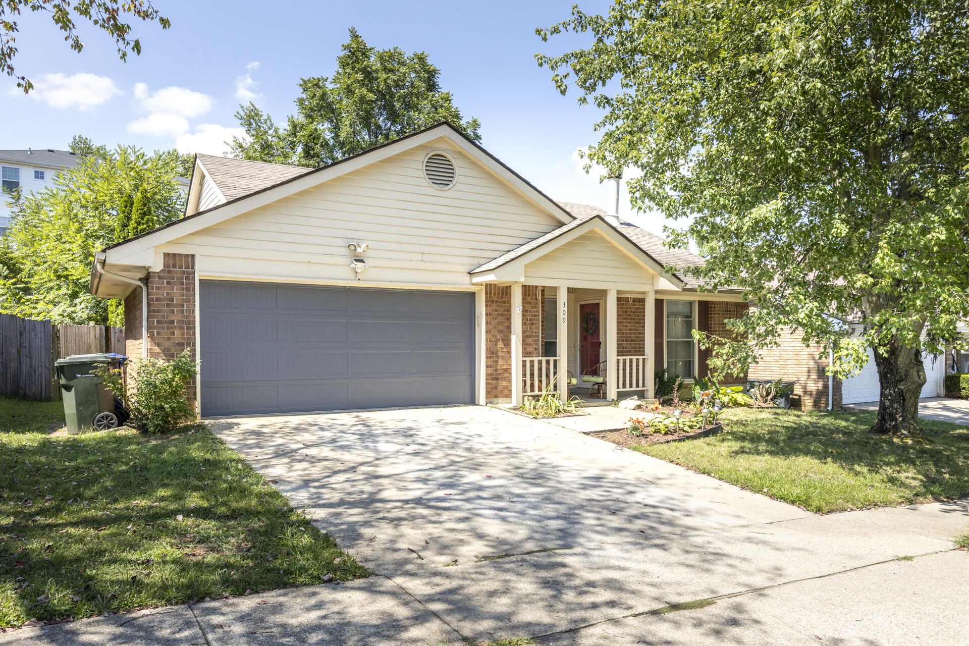 309 Squires Road Property Photo 1