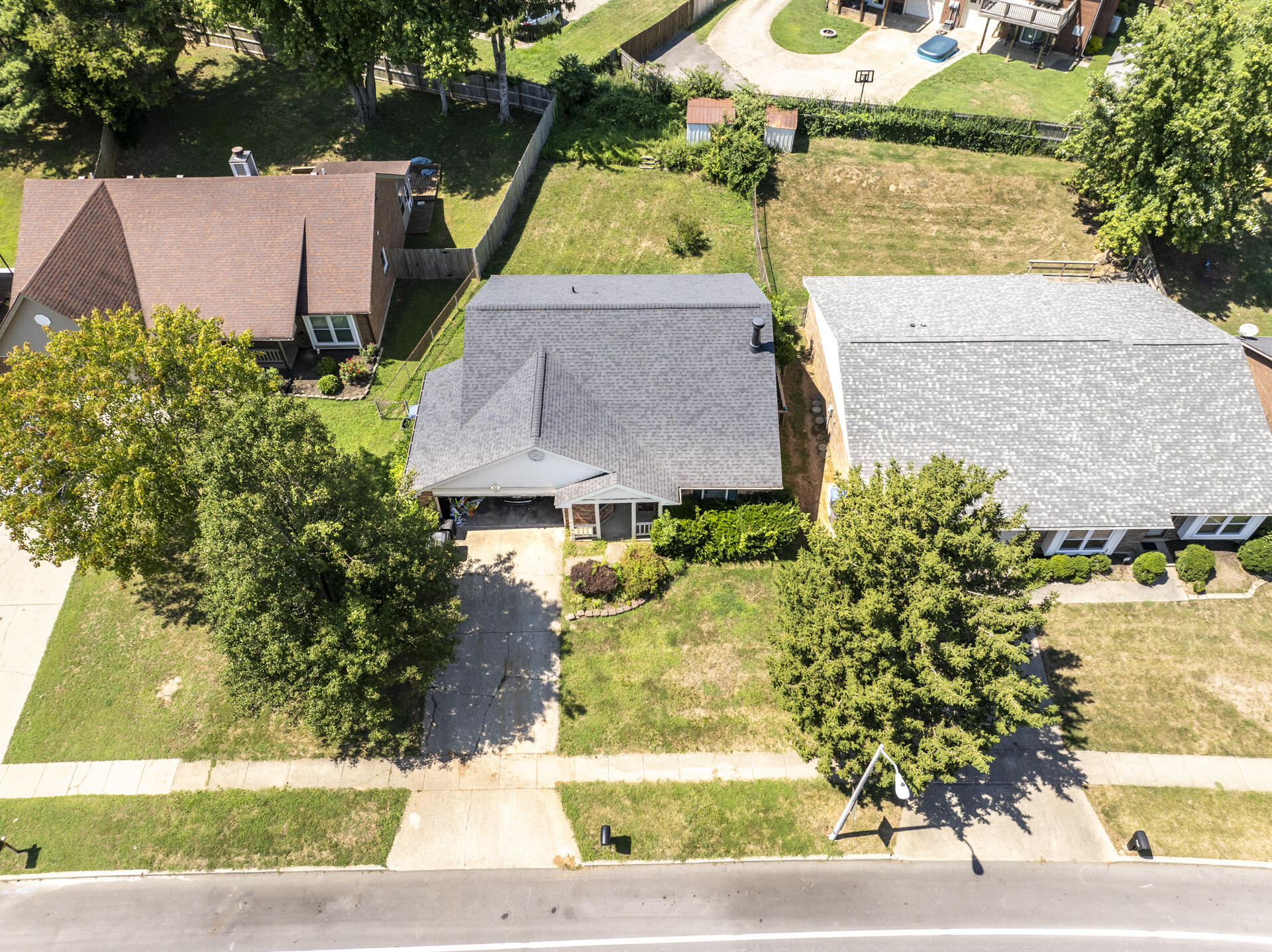 321 Squires Road Property Photo 2
