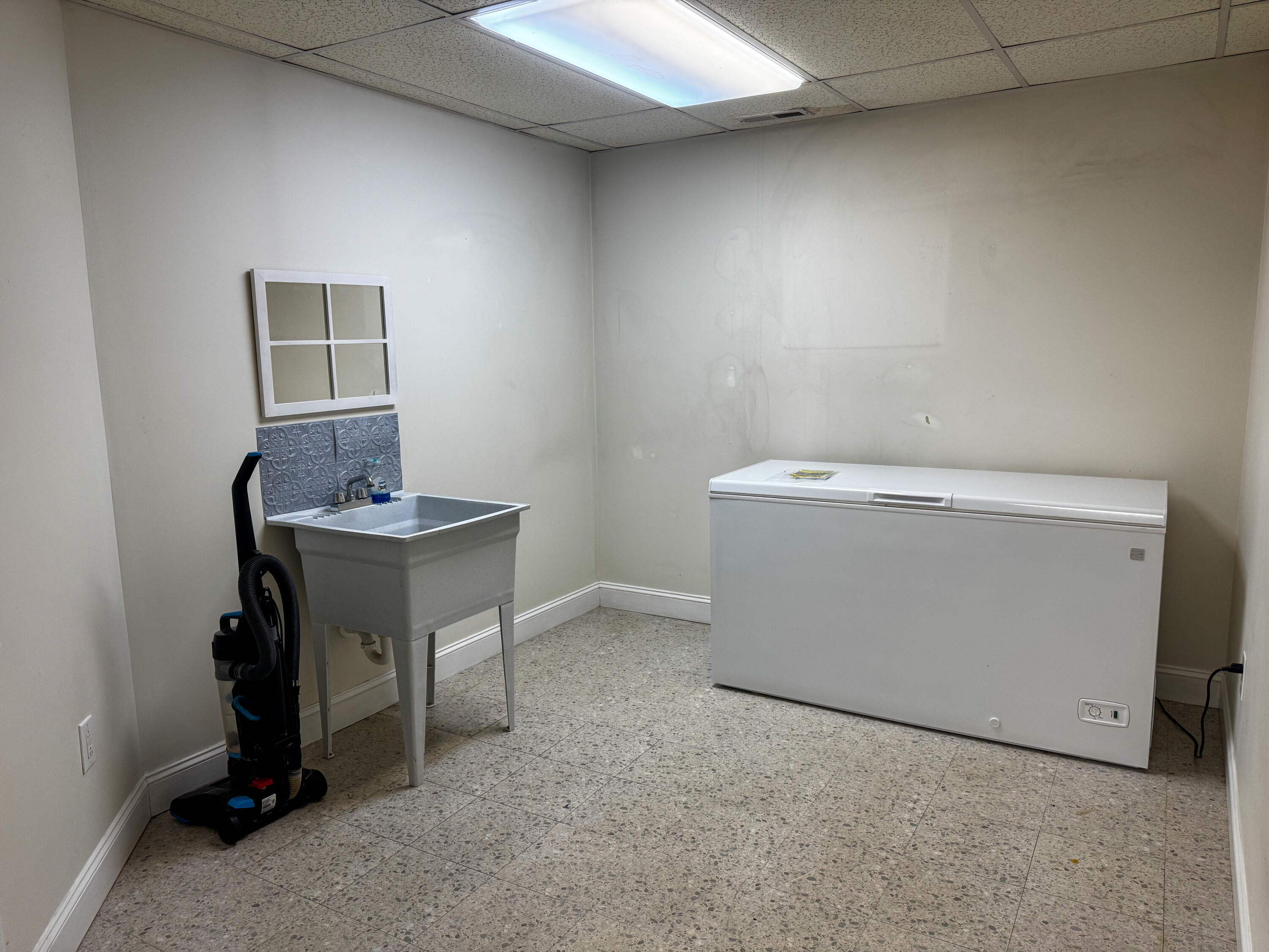 79 Hughes Road Property Photo 38
