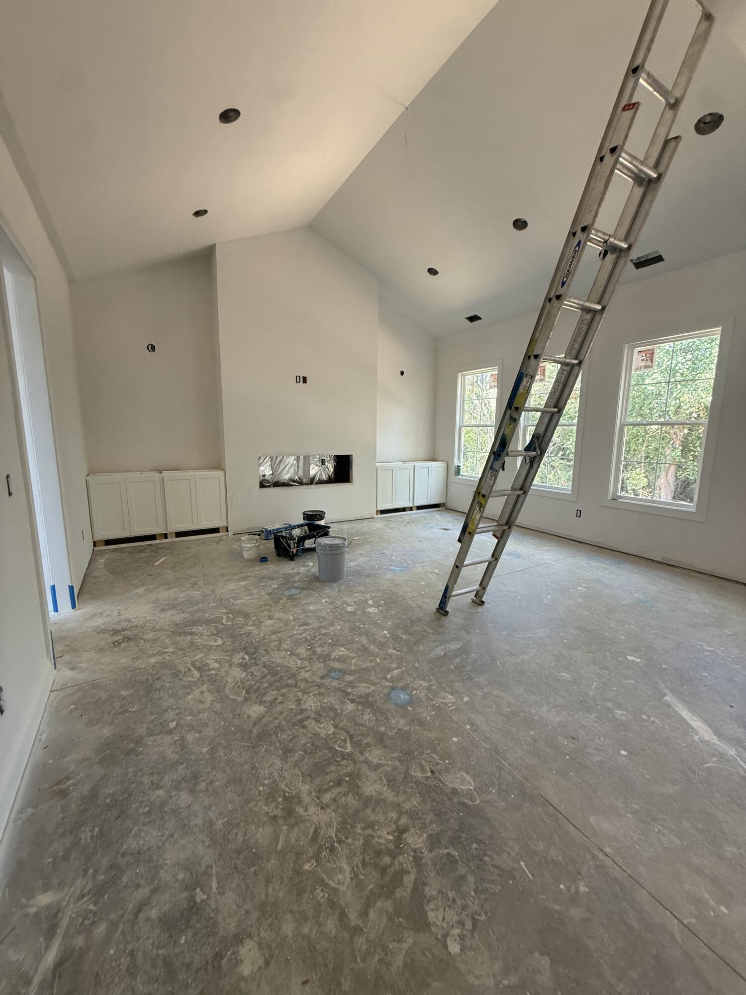 228 Krauss Drive Property Photo 4