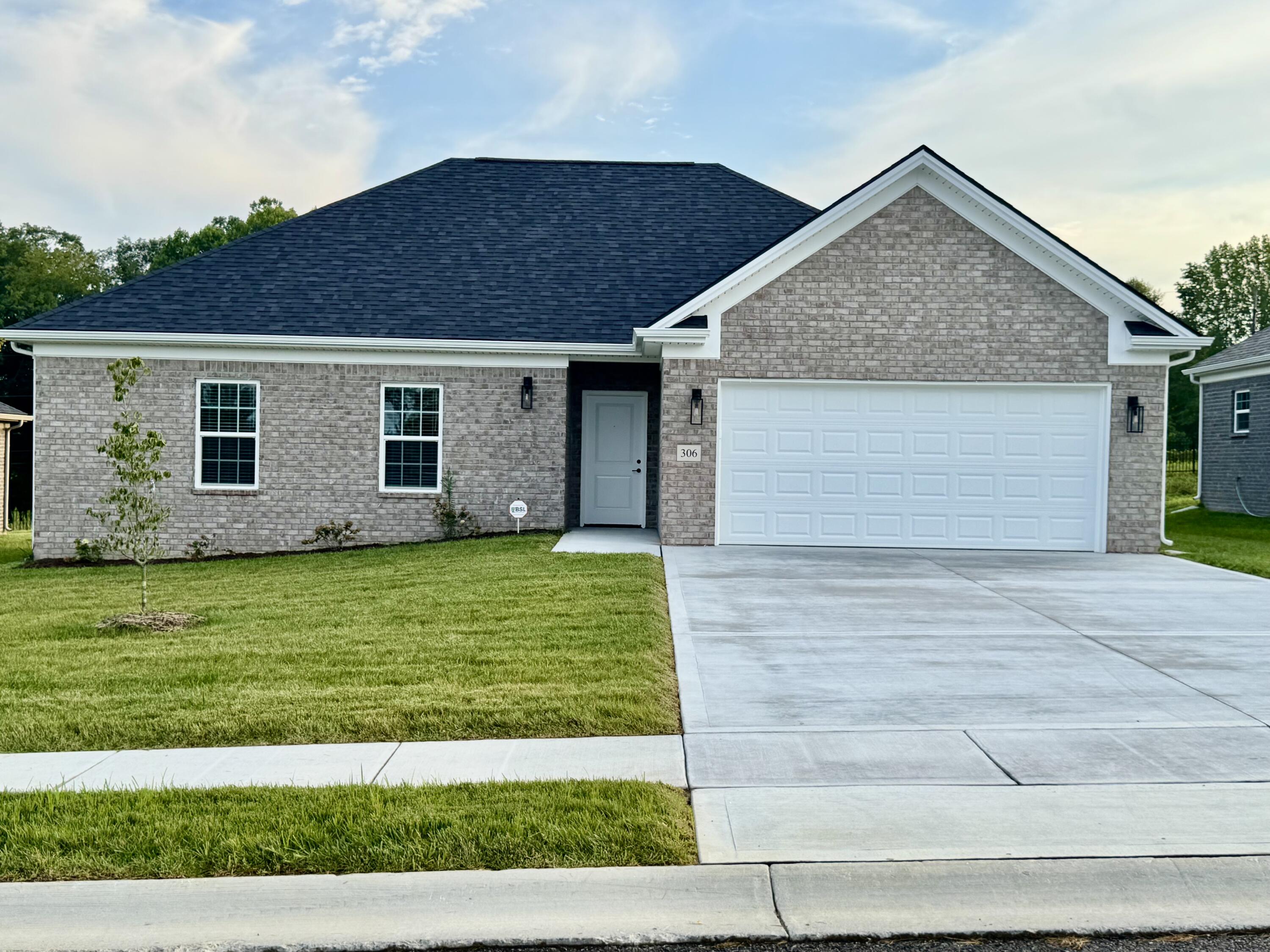 306 Cinchpost Circle Property Photo 1