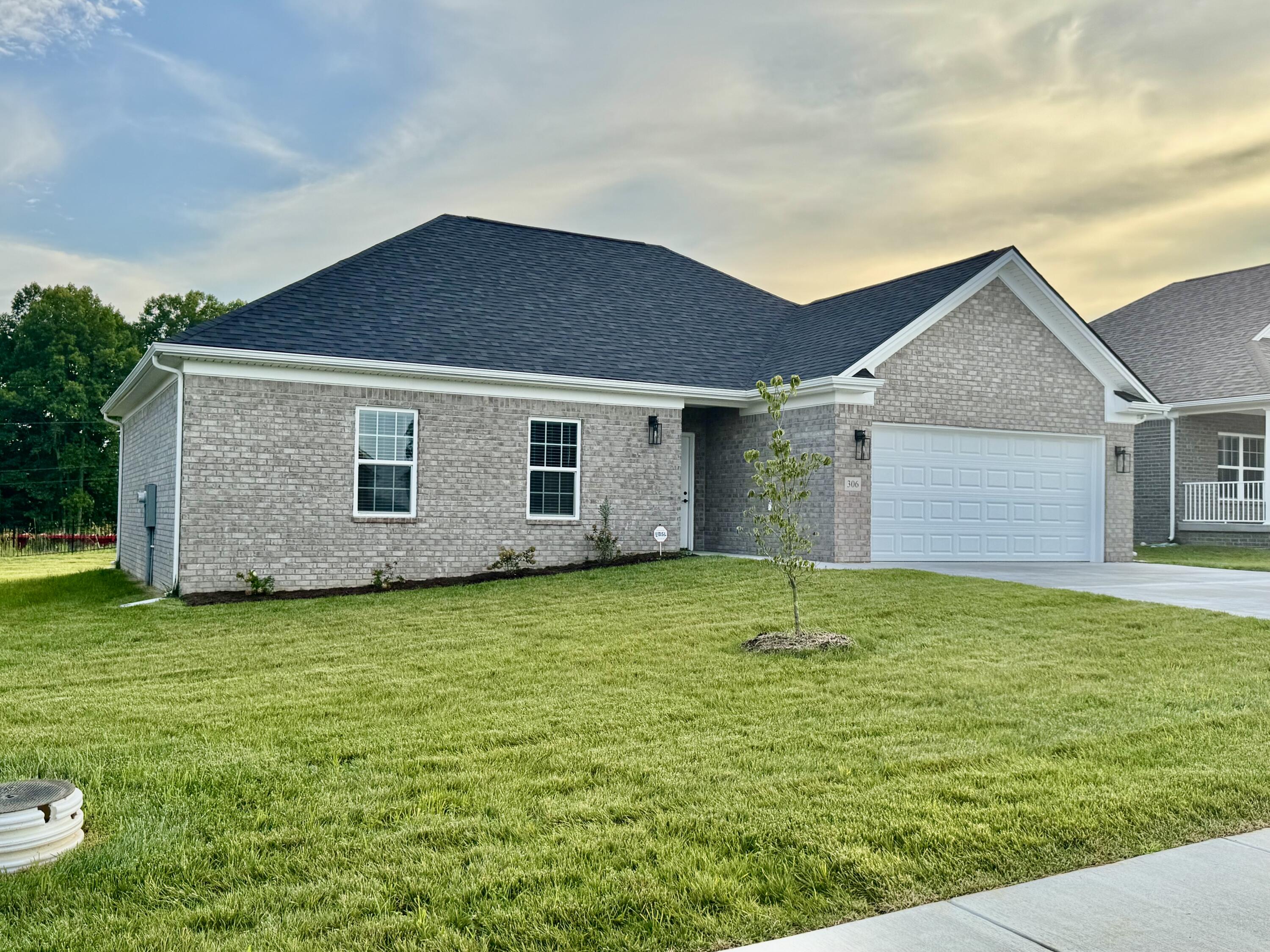 306 Cinchpost Circle Property Photo 2