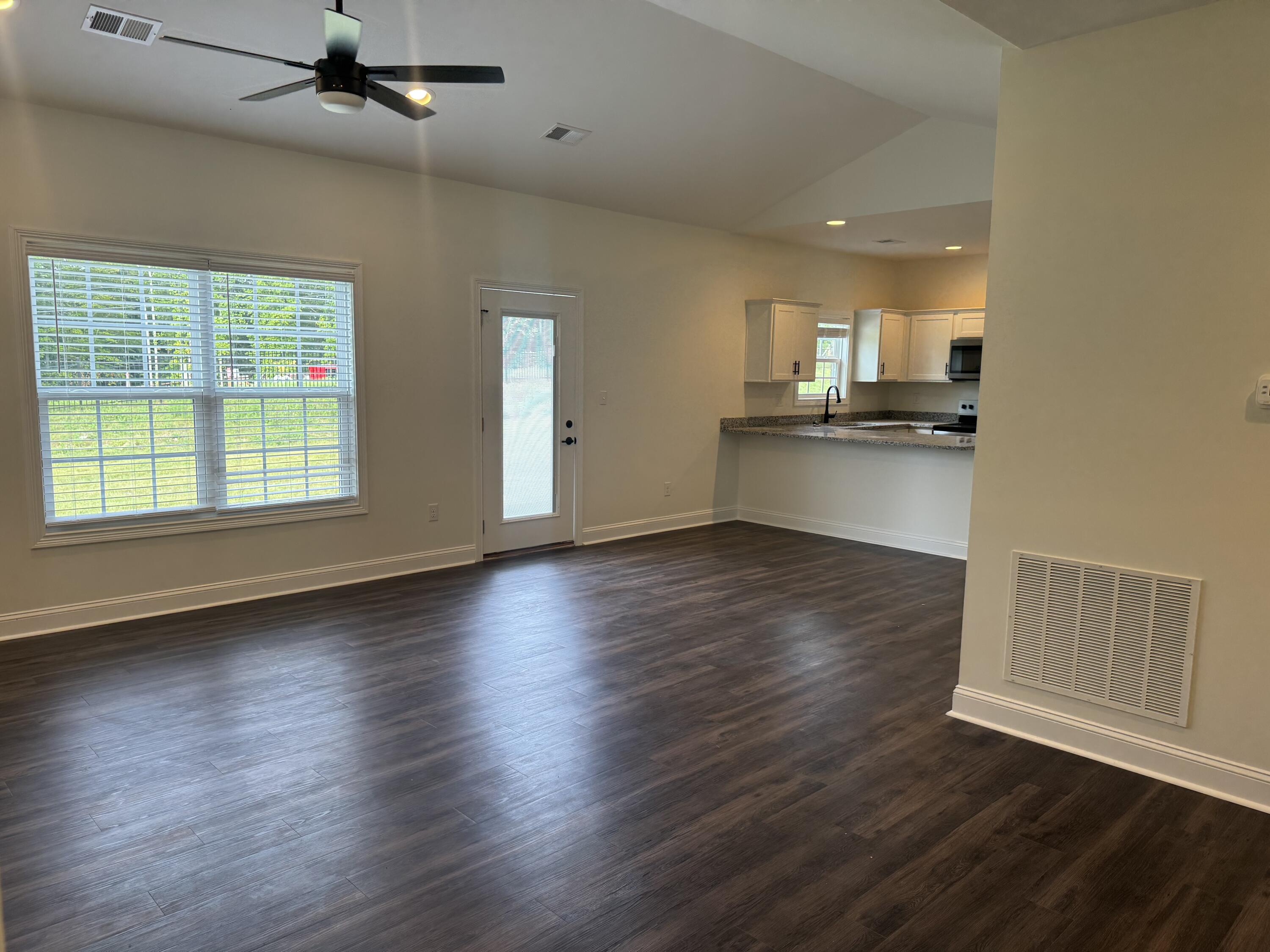 306 Cinchpost Circle Property Photo 12