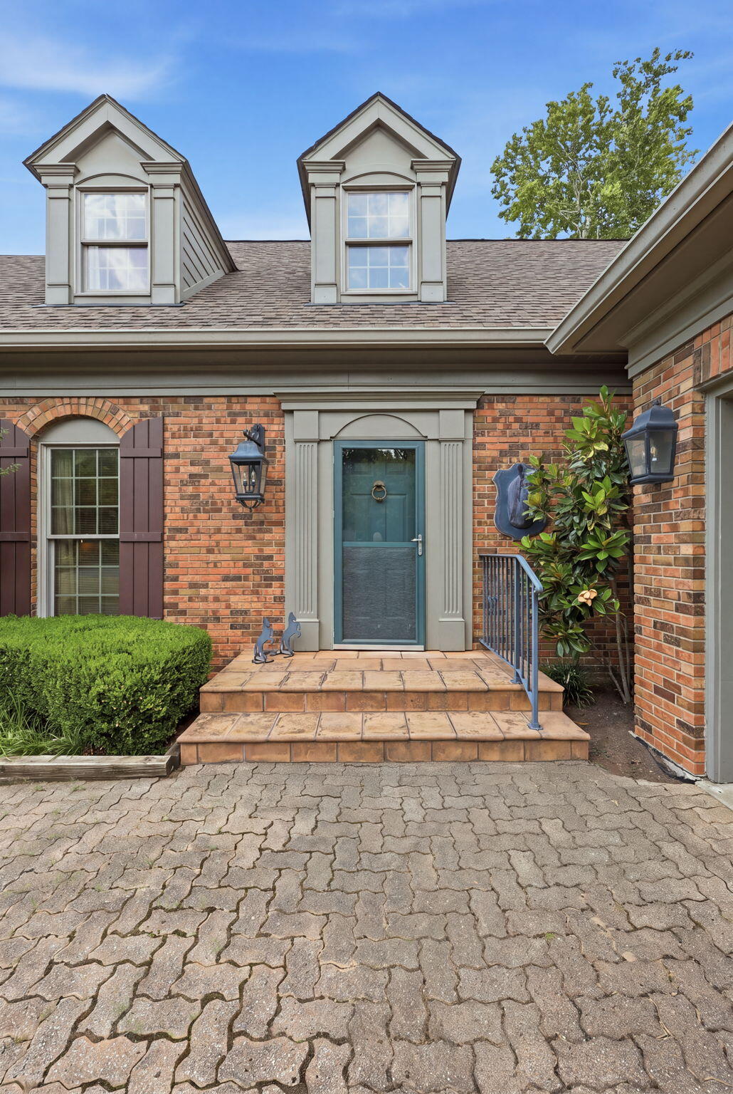 1465 Sugar Maple Lane Property Photo 4