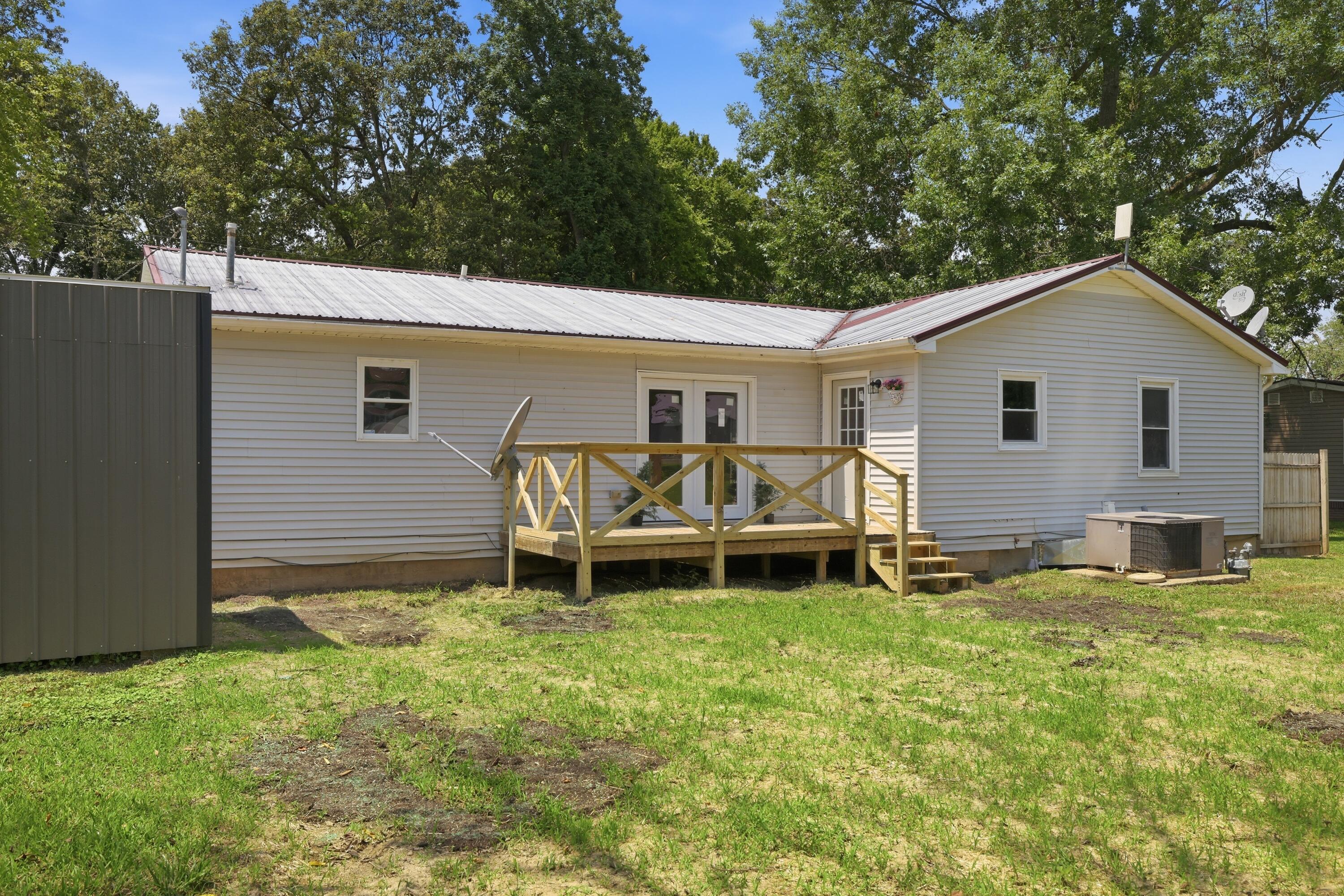 78 Whispering Oaks Loop Property Photo 5