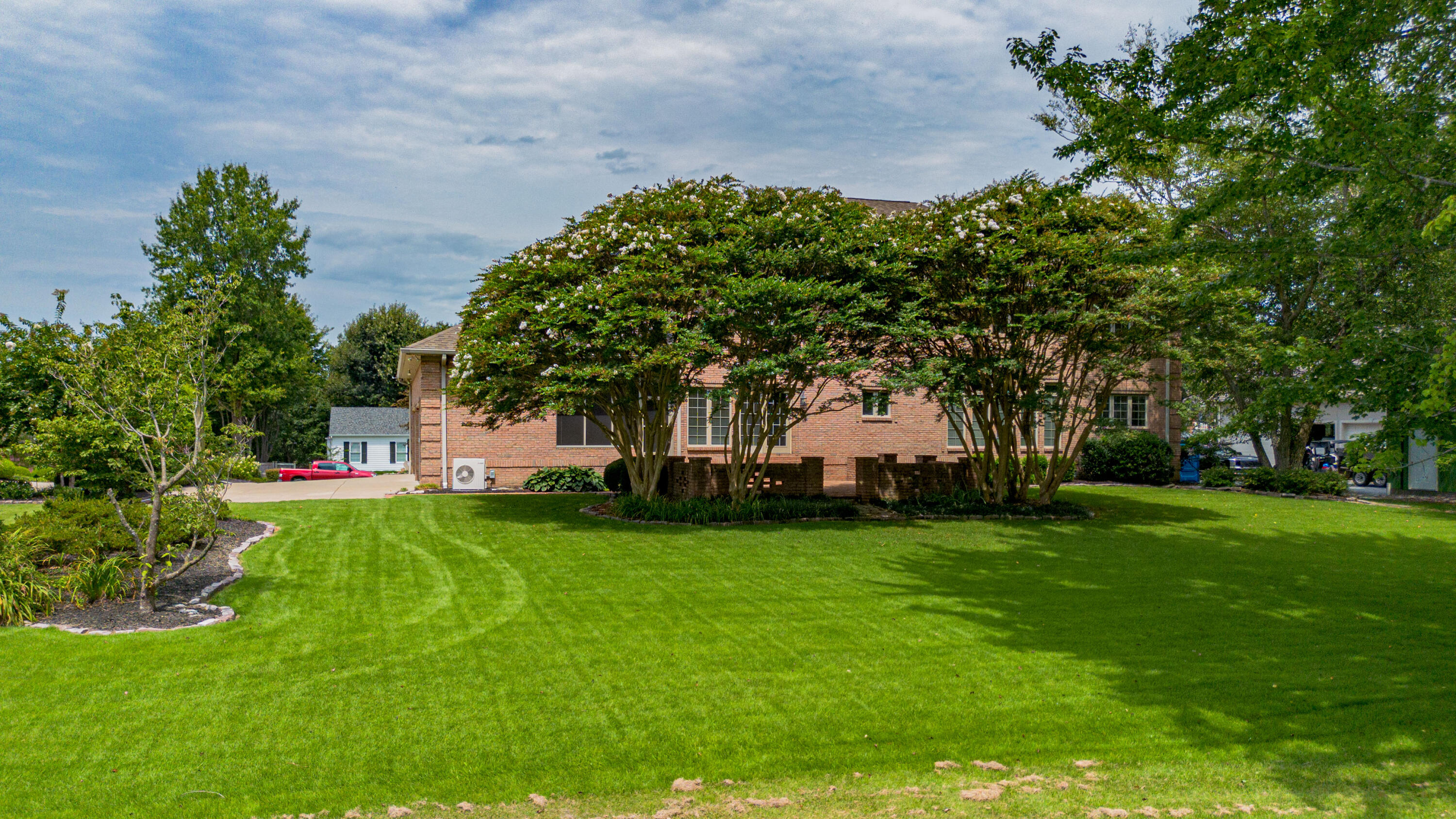 140 Prestwick Place Property Photo 10