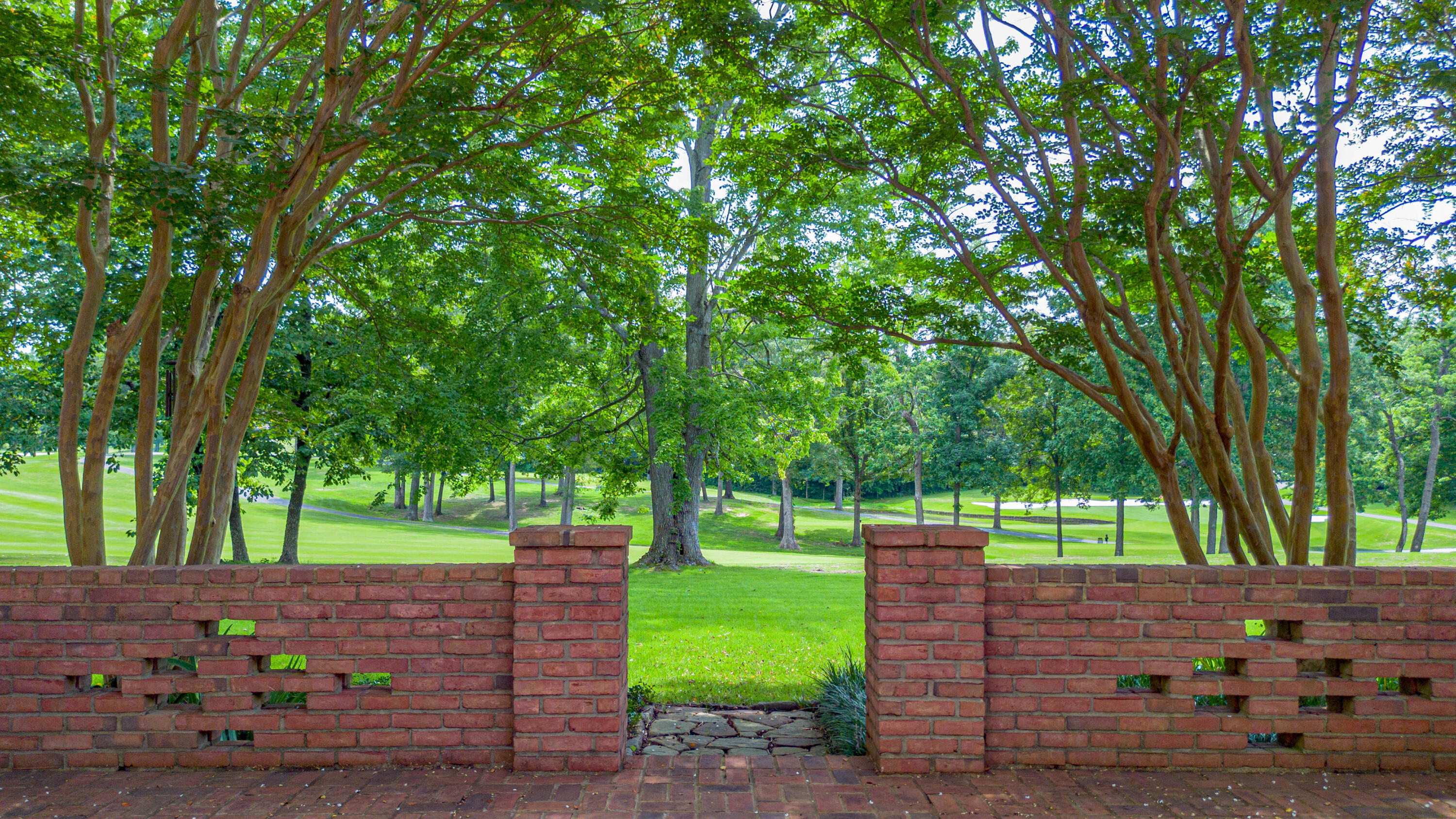 140 Prestwick Place Property Photo 15
