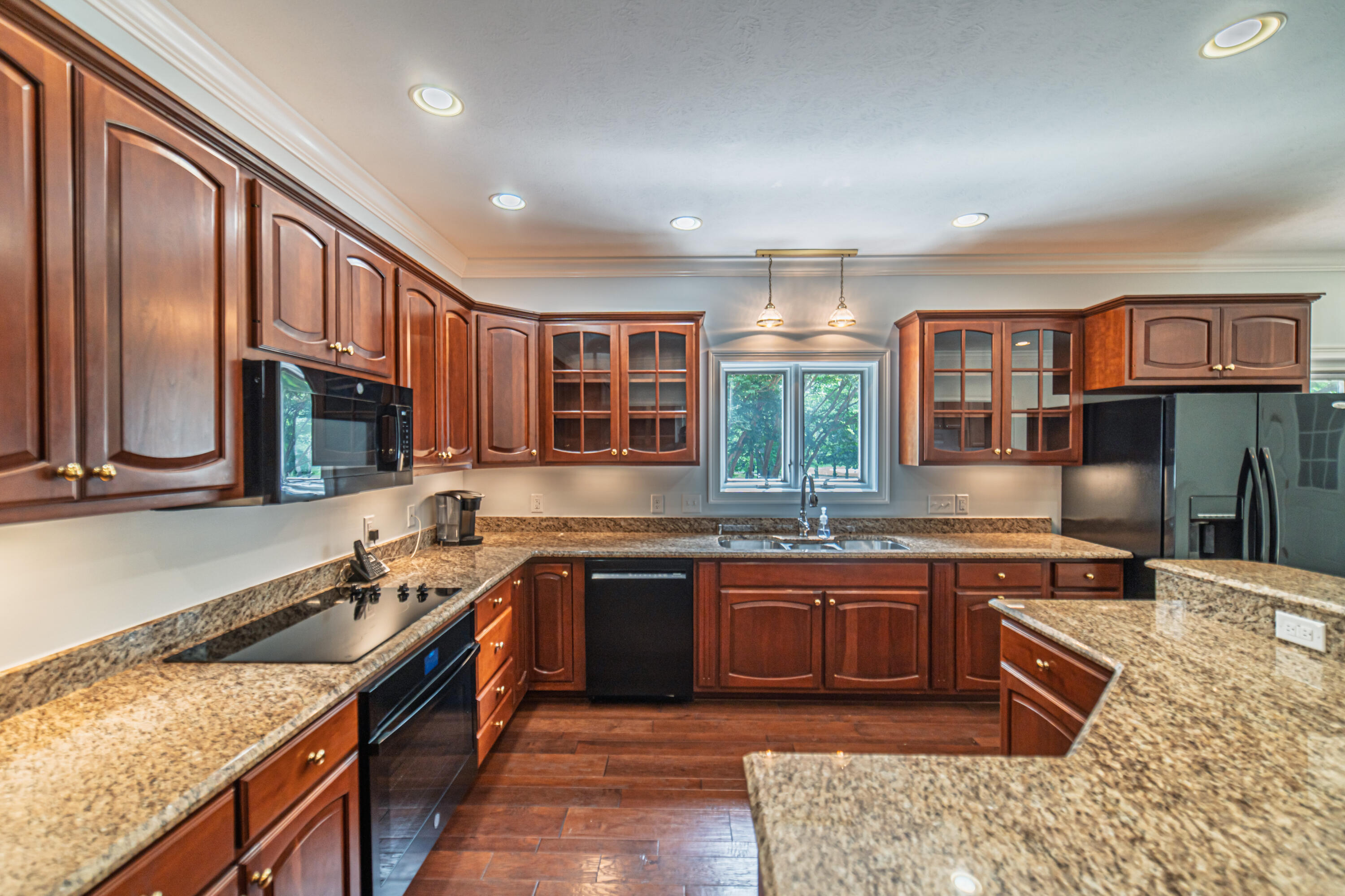 140 Prestwick Place Property Photo 45