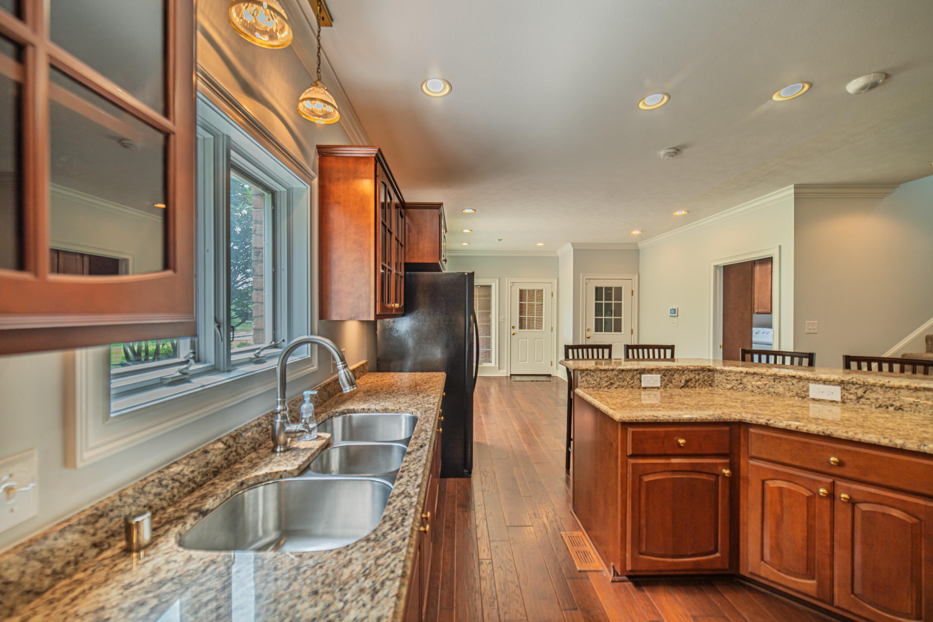 140 Prestwick Place Property Photo 49