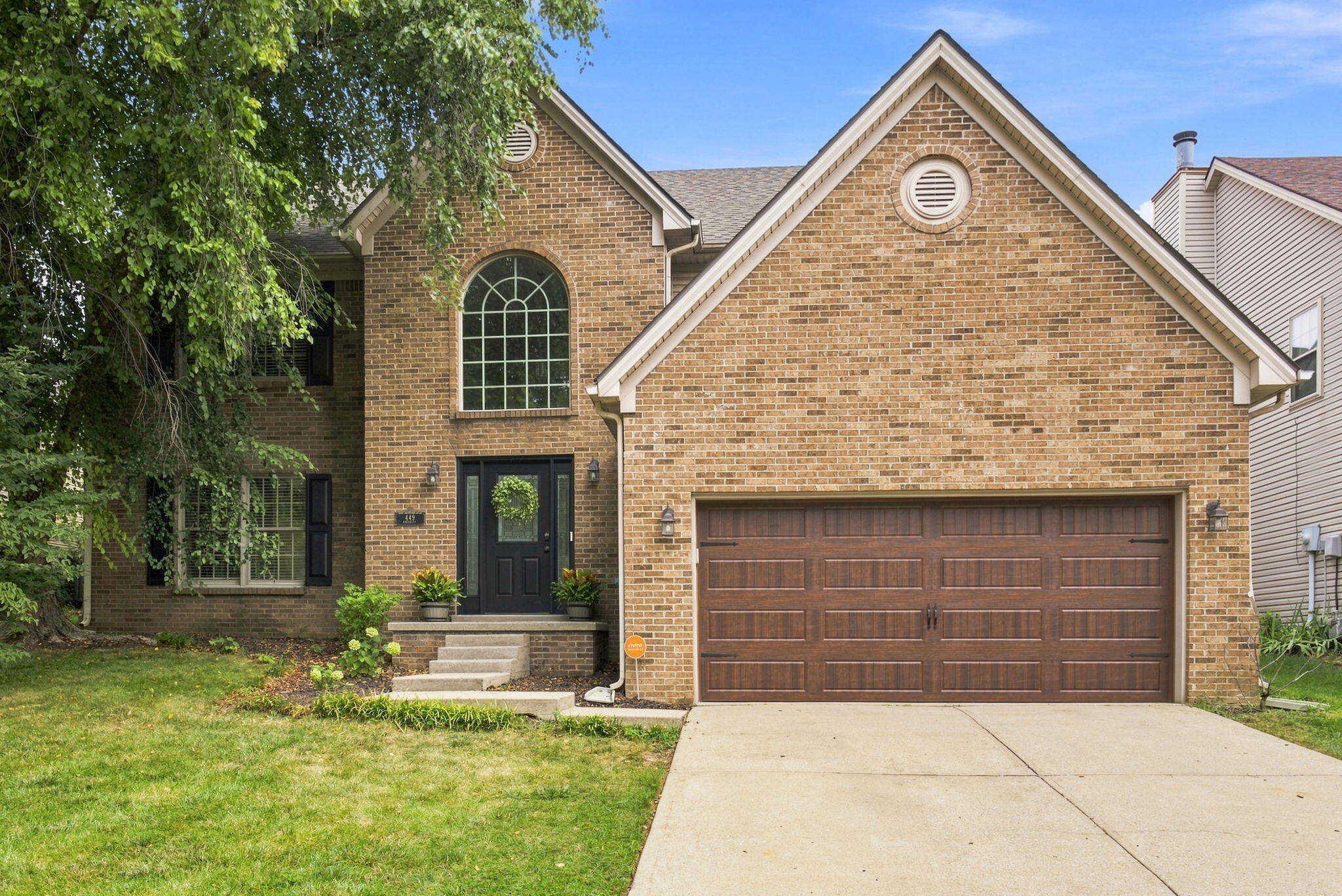 449 Amberley Drive Property Photo 1
