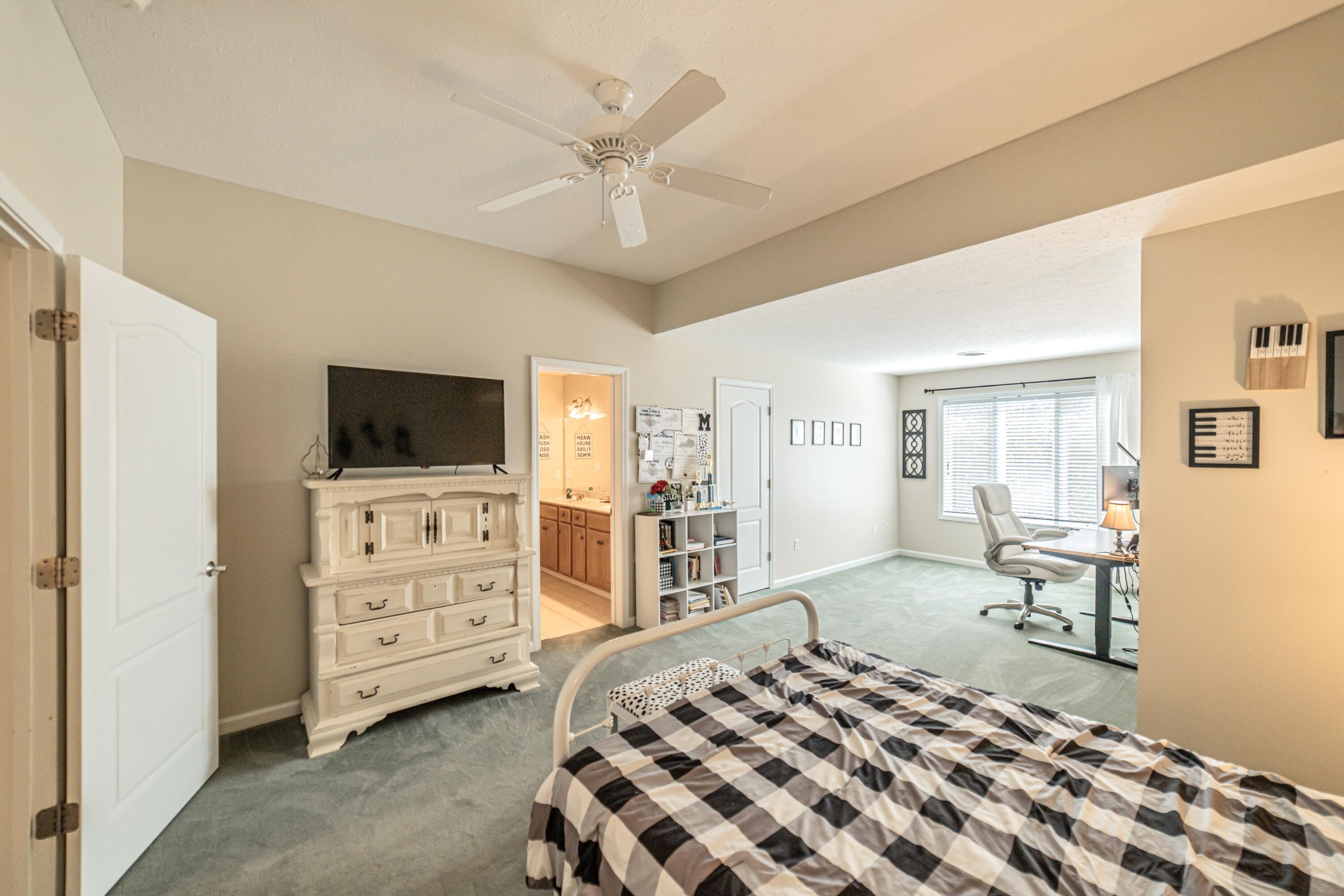 106 Treetops Lane 4b Property Photo 25