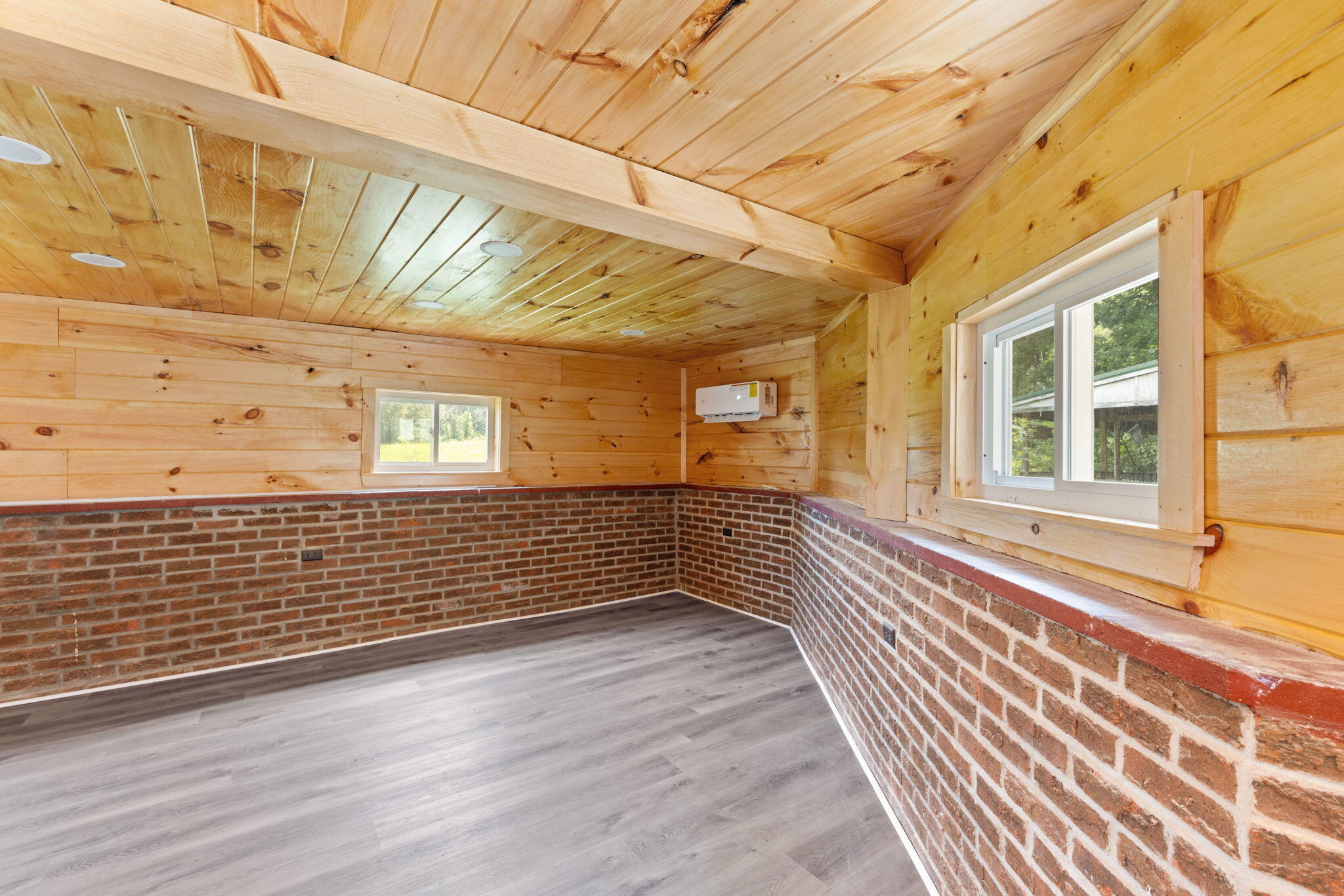190 Walker Drive Property Photo 8