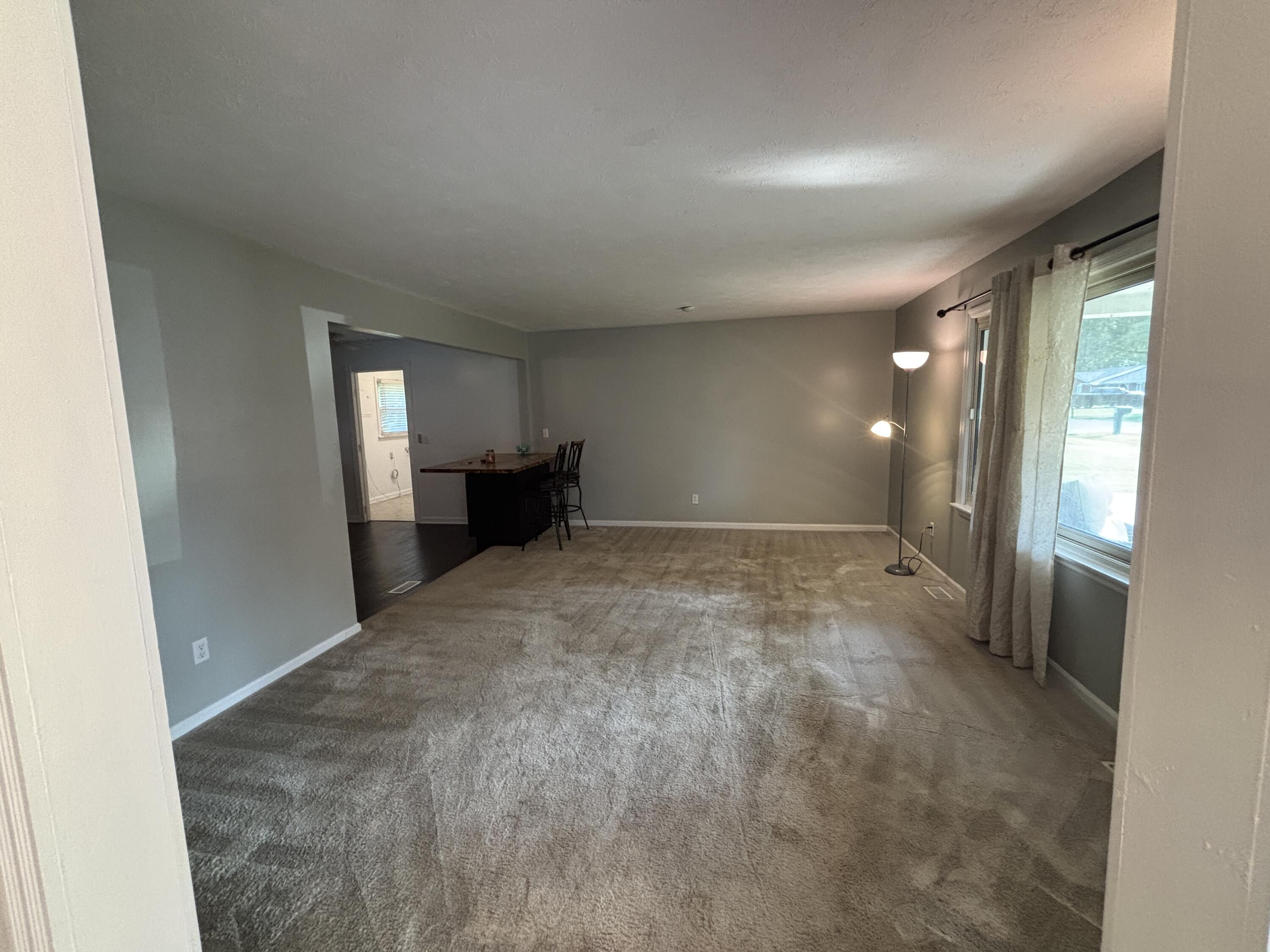 132 Meadowbrook Drive Property Photo 6