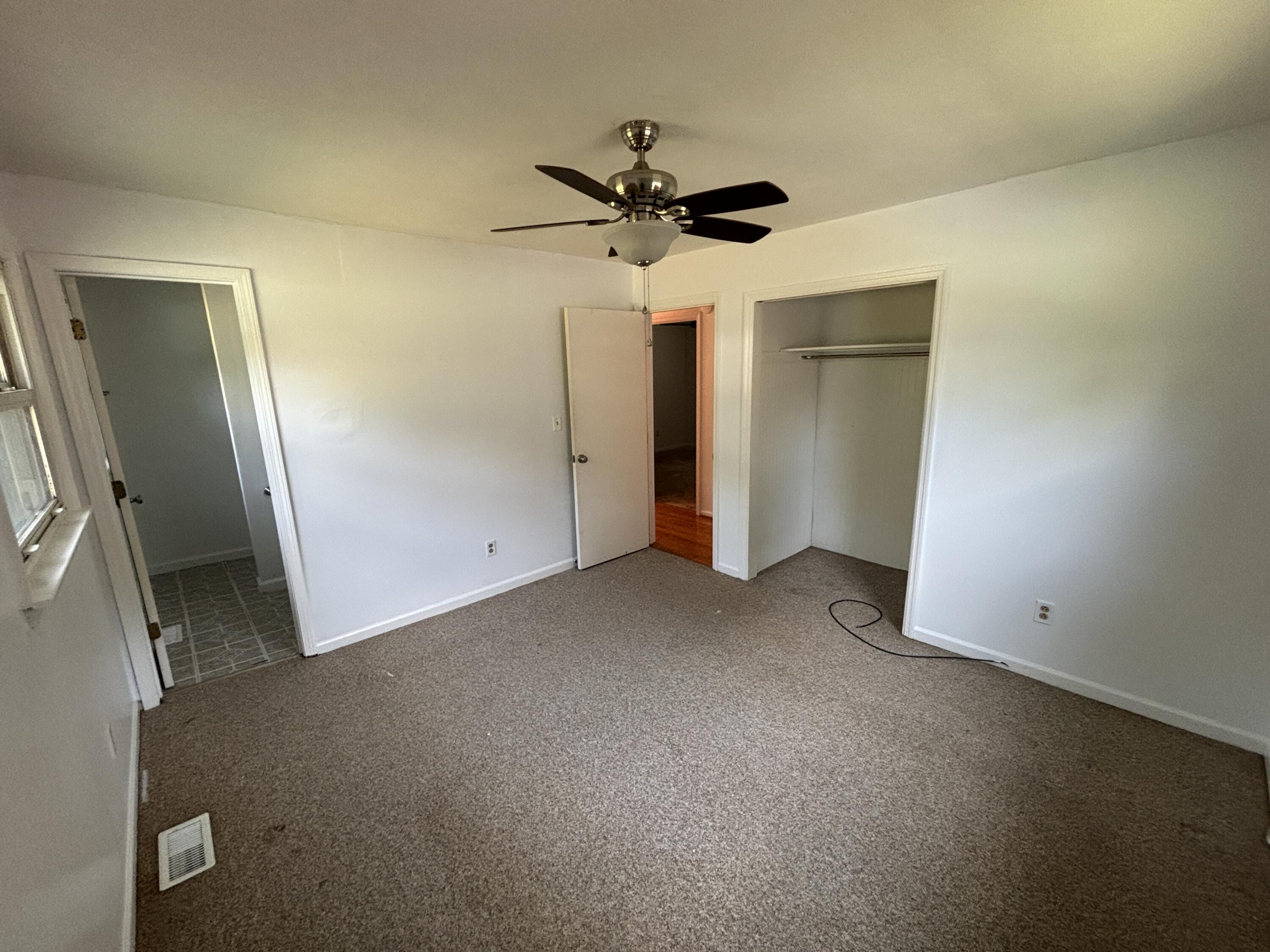 132 Meadowbrook Drive Property Photo 11